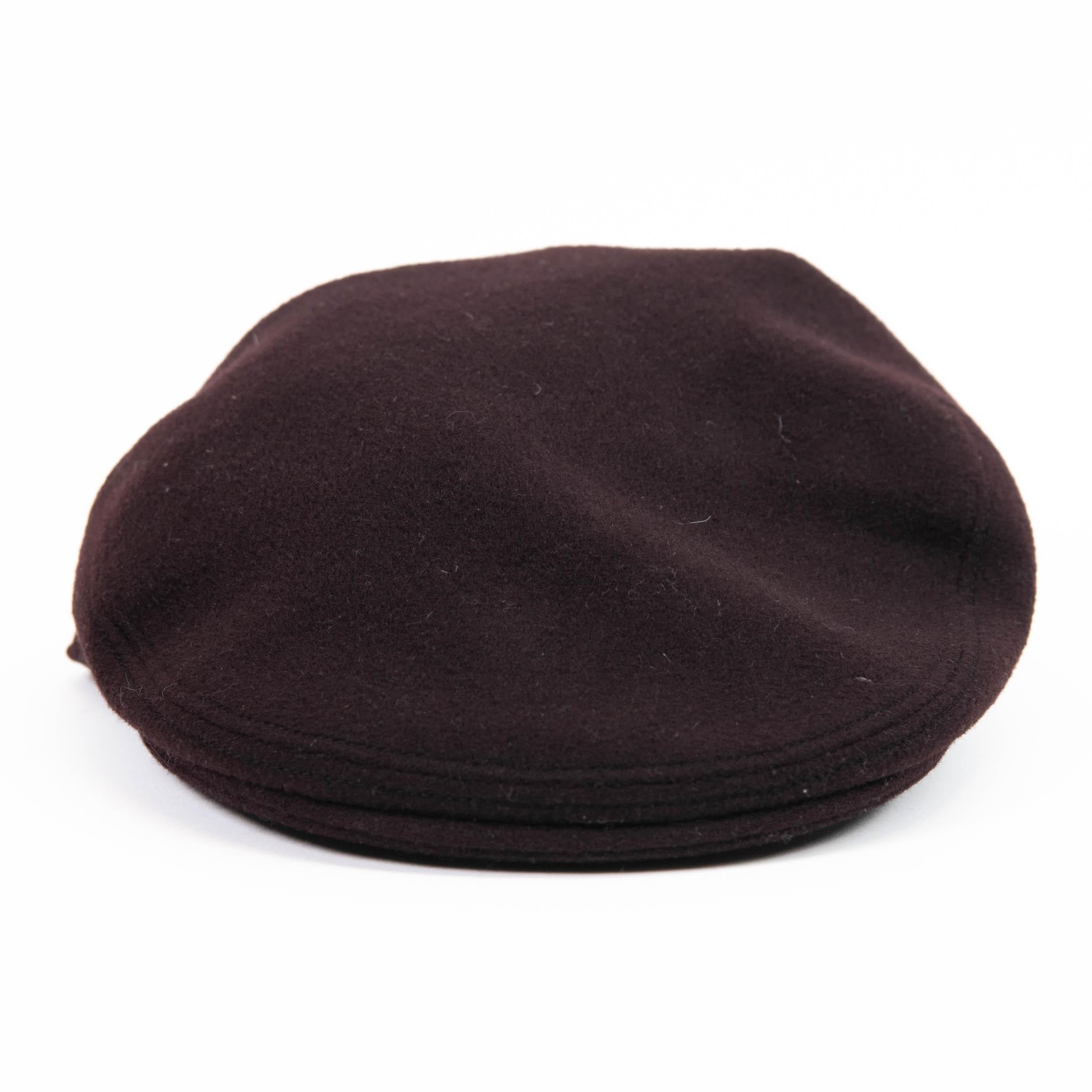 100% Authentic

Hermes Burgundy Cashmere Buckle Hat Size 61

Excellent Condition

RC530952

NM10.30.24

With a history rooted in artisan saddlery and fine leather goods for the carriage trade, the first Hermes bag – the ‘Haut a Courroies’ bag – was