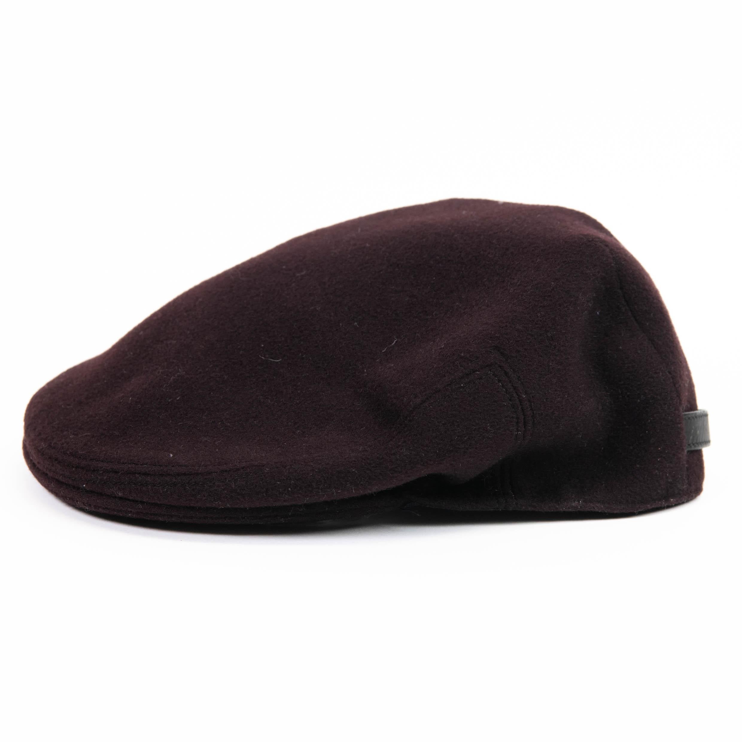 Black Hermes Burgundy Cashmere Buckle Hat Size 61
