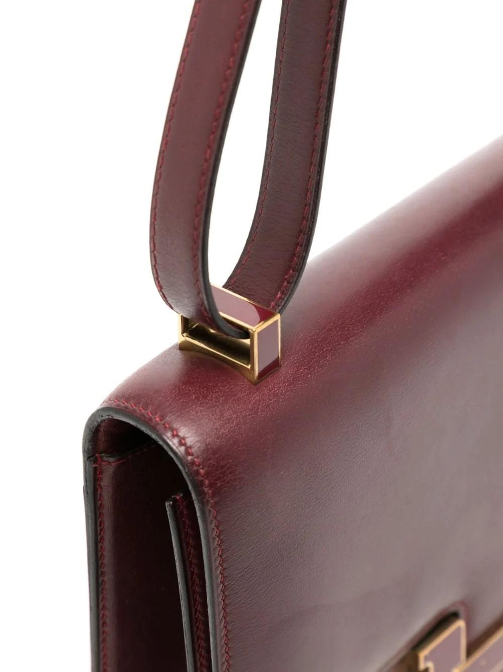 Hermès Burgundy Constance 24 cm In Good Condition For Sale In London, GB
