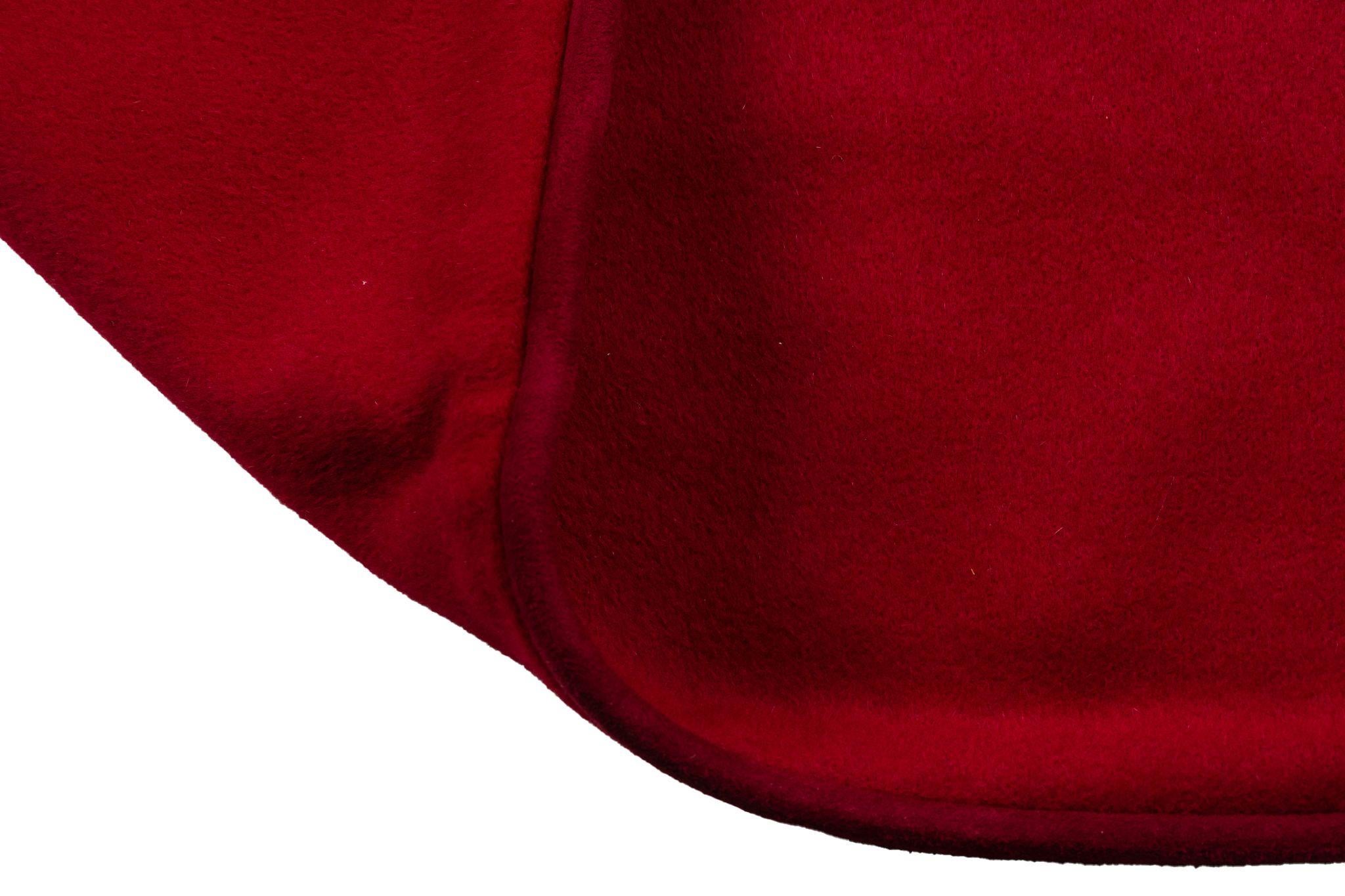 Hermès Burgundy Embroidered King Blanket For Sale 1