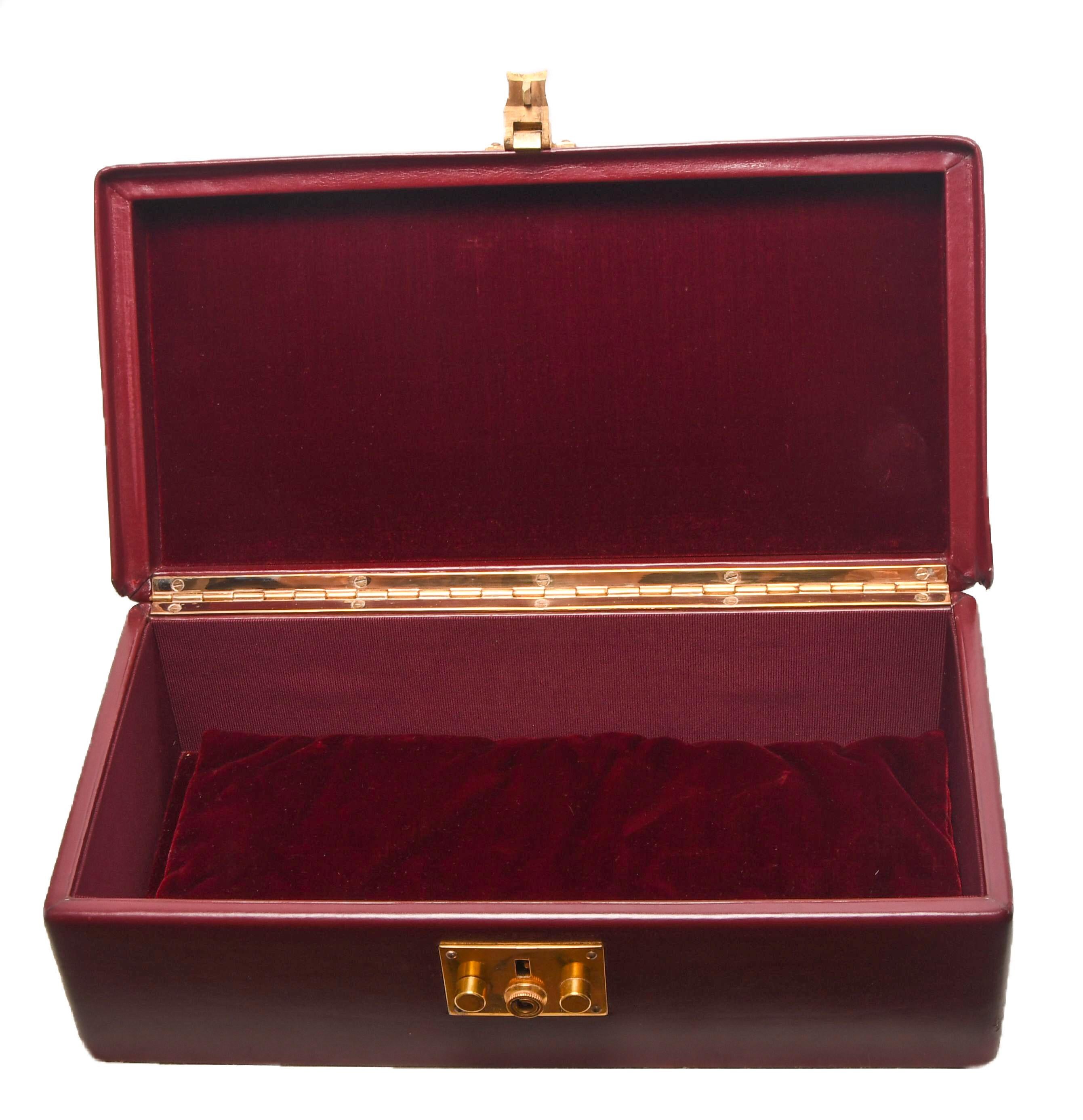 Hermes Burgundy Jewelry Sac Mallette Jewelry Travel Bag   In Good Condition In Palm Beach, FL