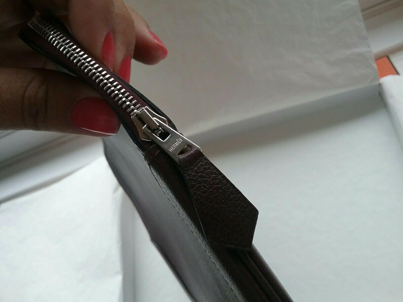 Hermes Burgundy Leather Plum Clutch Bag. Pochette. Wallet  For Sale 4