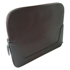 Hermes Burgundy Leather Plum Clutch Bag. Pochette. Wallet 