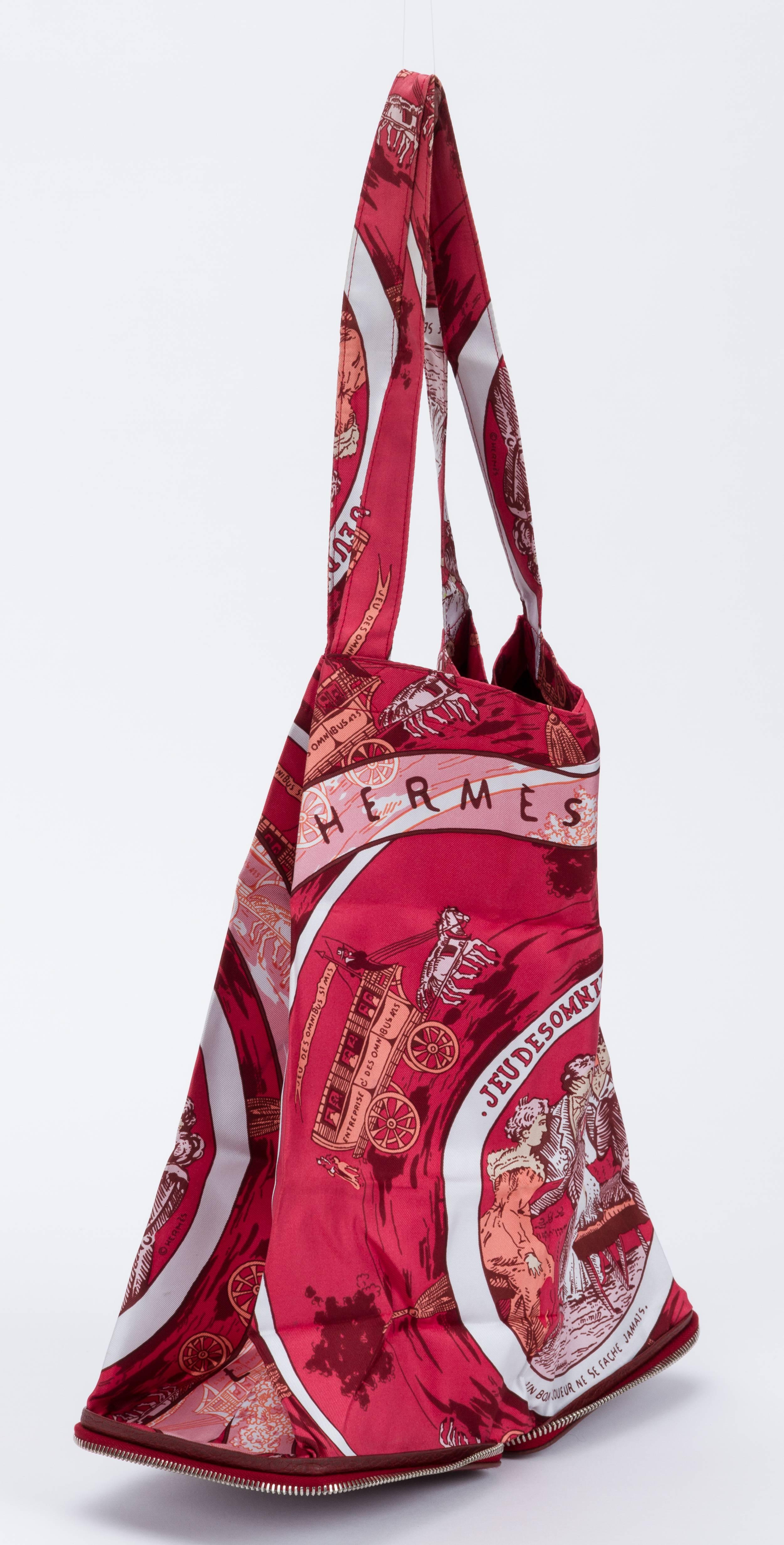 Women's Hermès Burgundy Silky Pop Bag For Sale