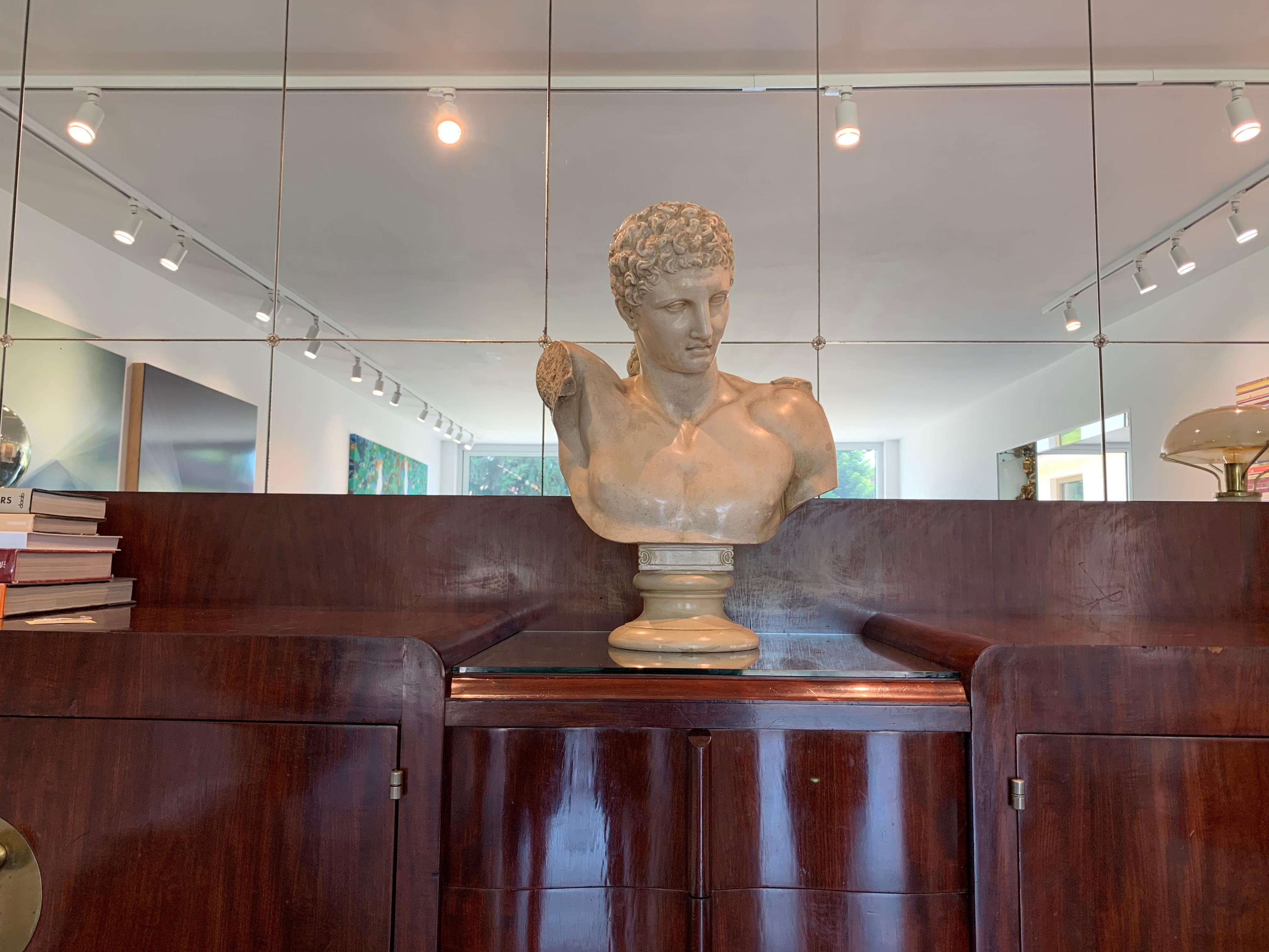 Busto de Hermes de Olimpia Fundido por los Hermanos Micheli, Berlín hacia 1900 en venta 1