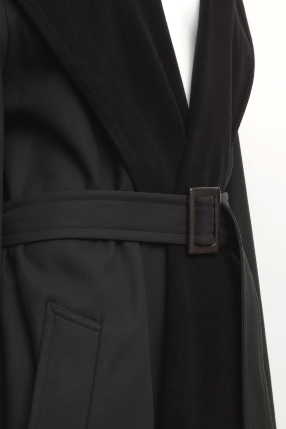 Abrigo largo con cinturón y capucha Hermes by Martin Margiela de cachemira de algodón negro en venta 7