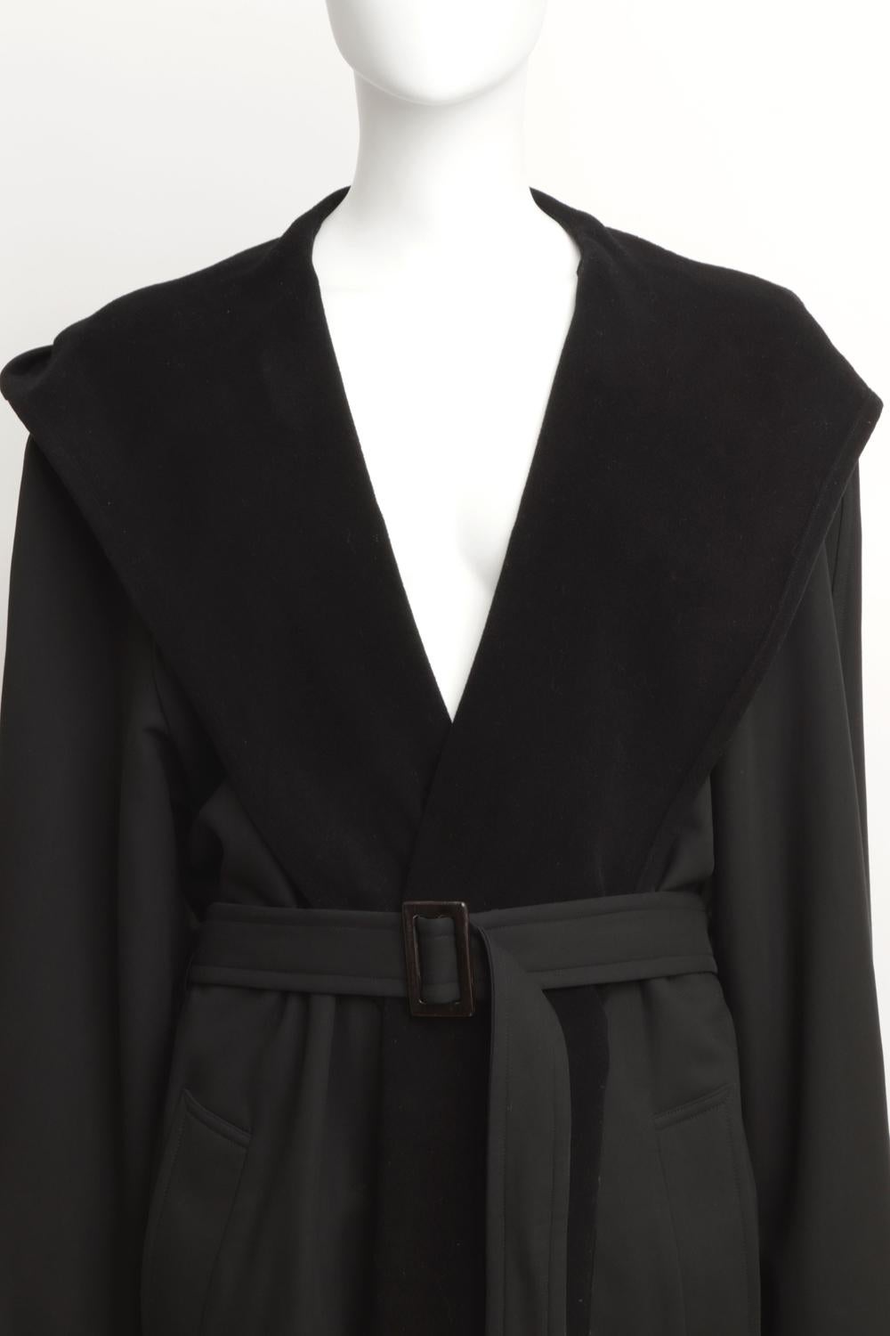Abrigo largo con cinturón y capucha Hermes by Martin Margiela de cachemira de algodón negro en venta 2