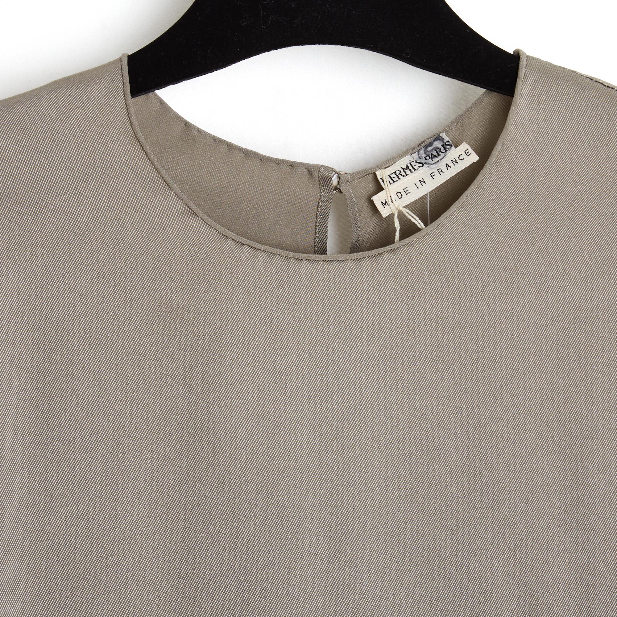 Gray Hermès by Martin Margiela Top FR38 Grey Silk Twill Blouse NWT UK10 US8 Hermes For Sale