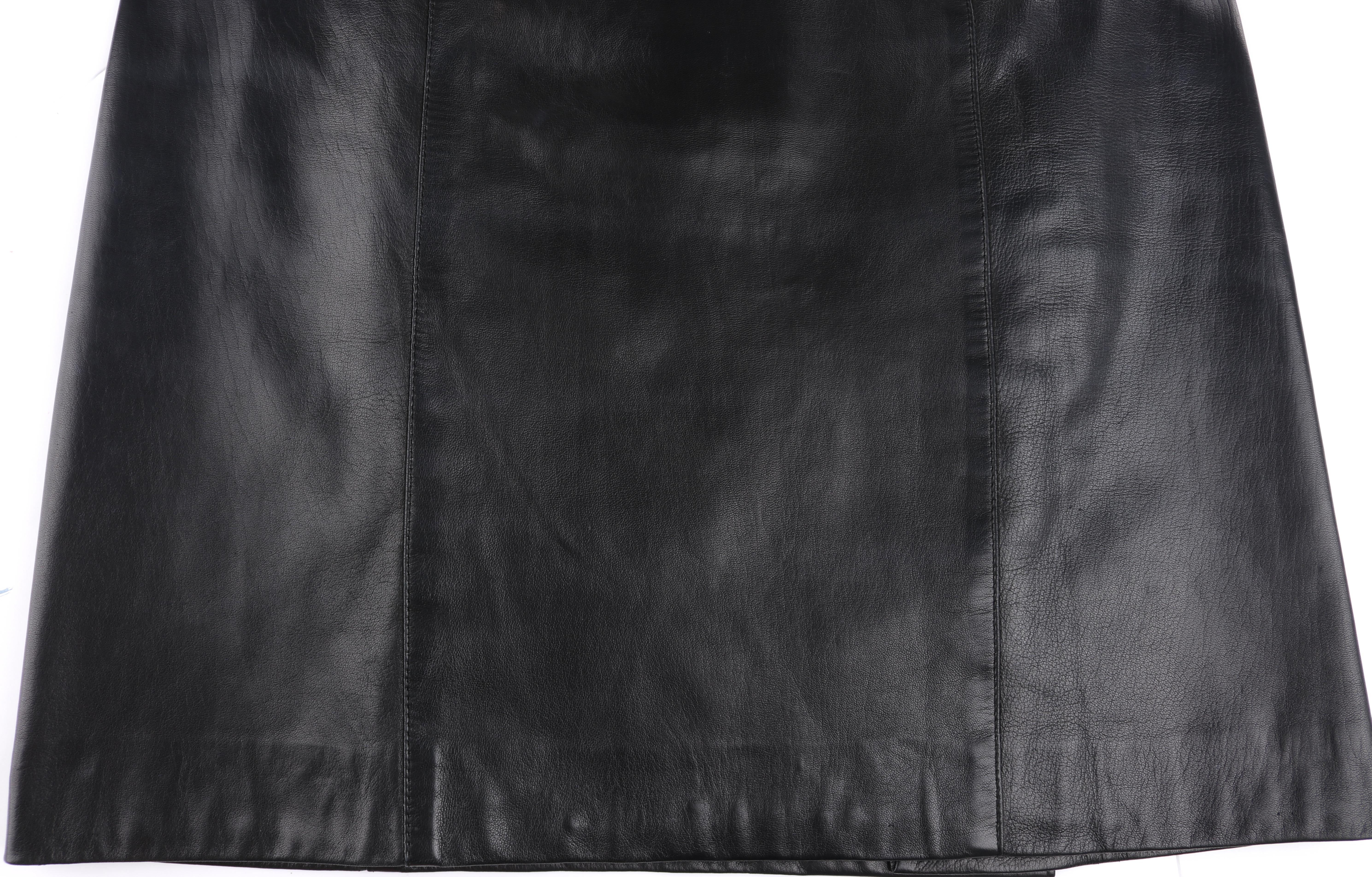 HERMES c.1980's Black Lambskin Leather Pocket Mini Classic Pencil Skirt For Sale 7