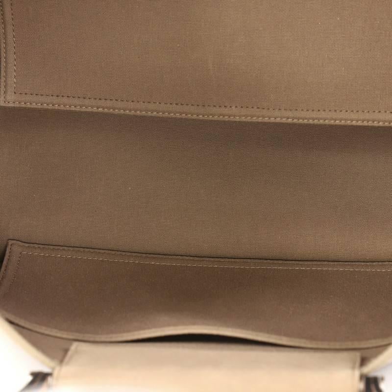 Hermes Cabag Elan Toile and Leather 39 In Good Condition In NY, NY