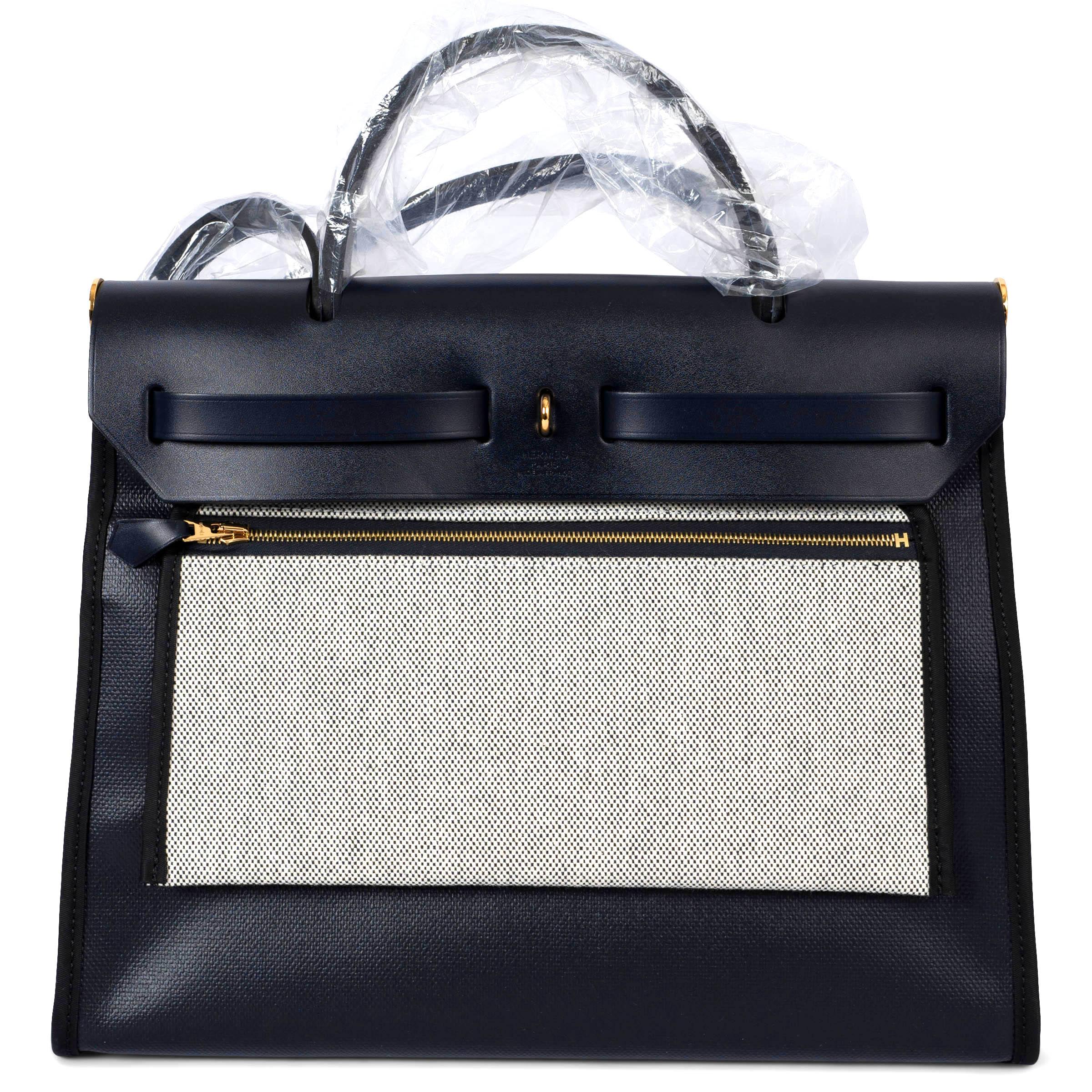 Black HERMES Caban / Indigo Toile H Berline canvas Hunter leather HERBAG 31 ZIP Bag