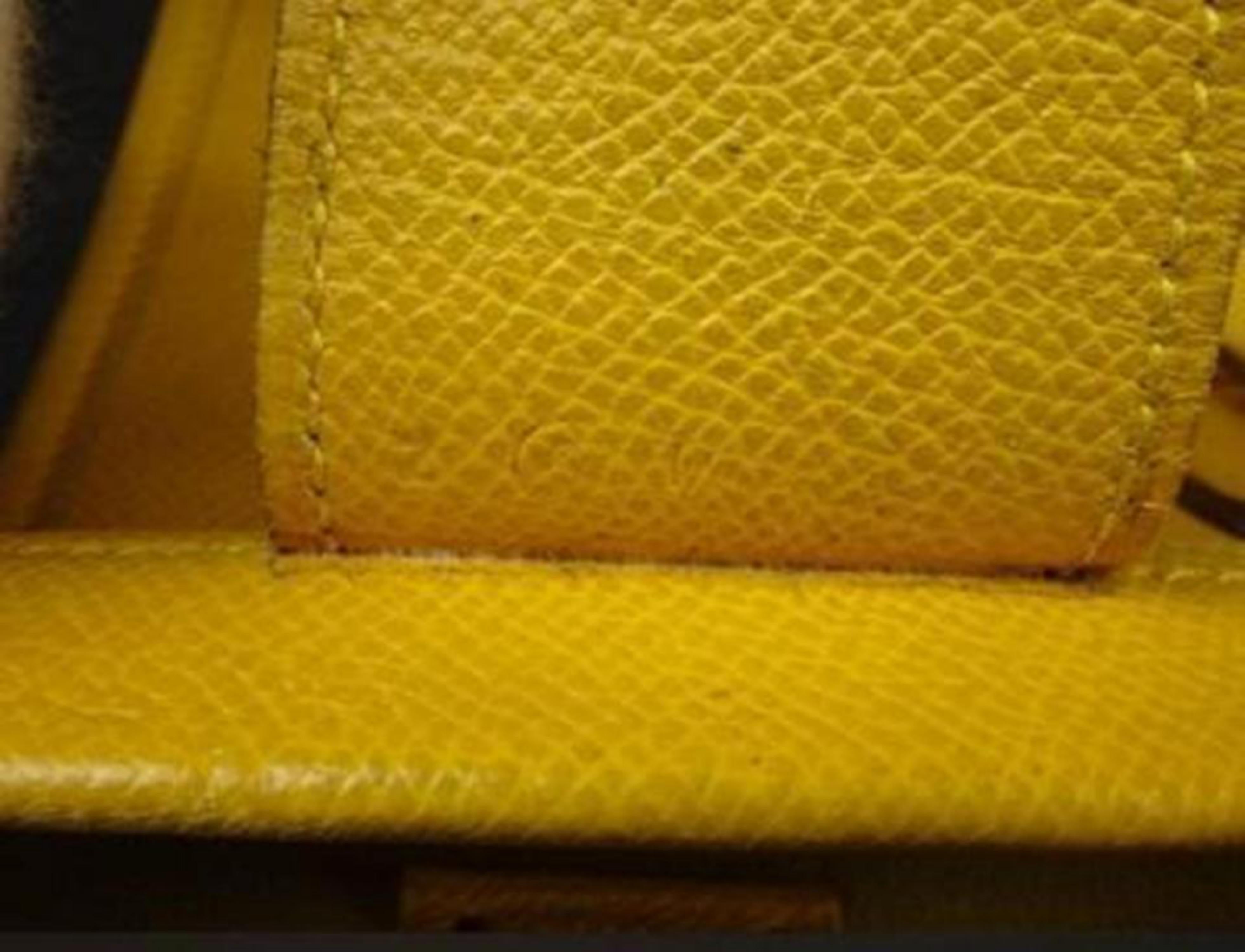 Hermès Cabas 40 217355 Yellow Courchevel Tote For Sale 7