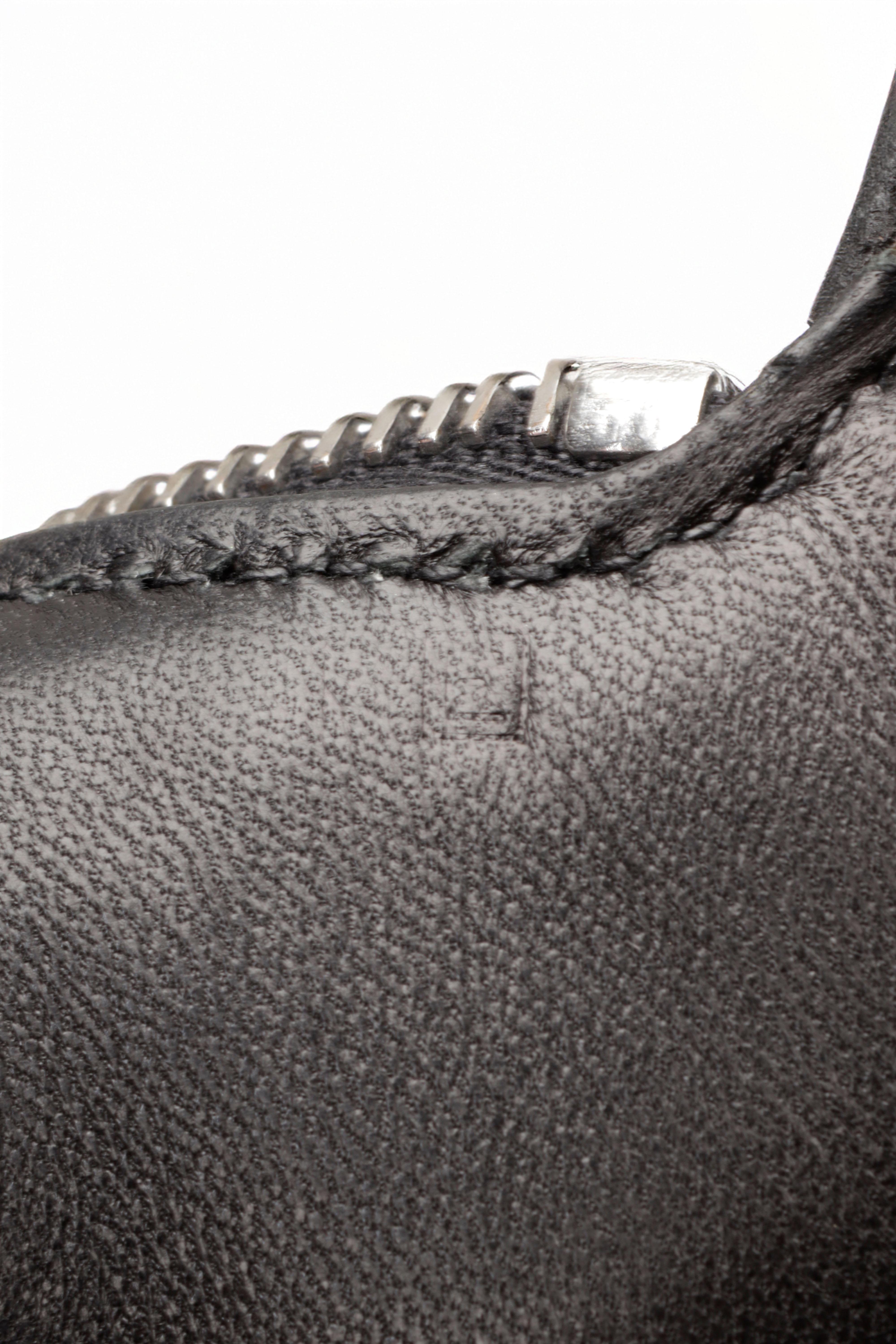 Borsa a tracolla Hermes Cacahuete in pelle nera di Togo con finiture Palladium 2001 in vendita 7