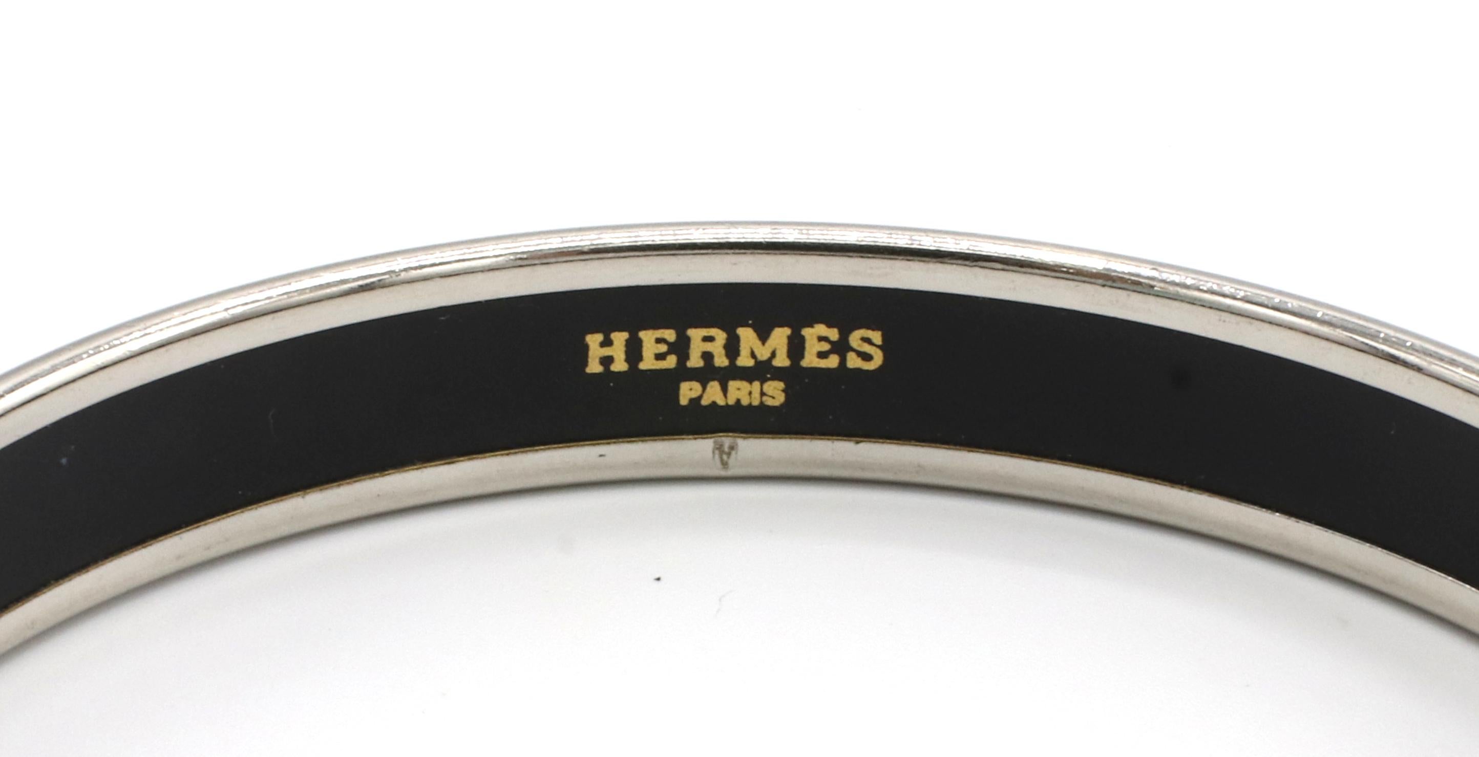 Contemporary Hermes Caleche Black Enamel Bangle Bracelet 