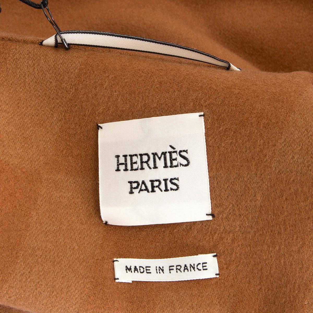 HERMÈS - Veste bouffante marron camel à double face, 38 S 3