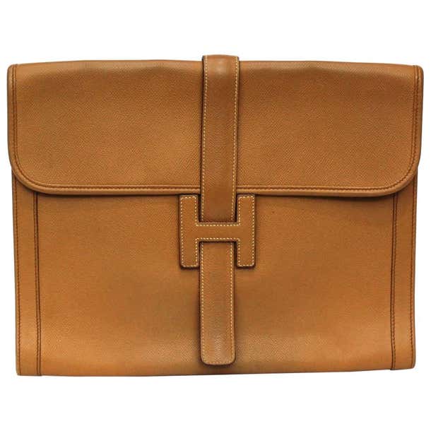 Hermès Camel Leather Jige Elan Clutch For Sale at 1stDibs | hermes bag