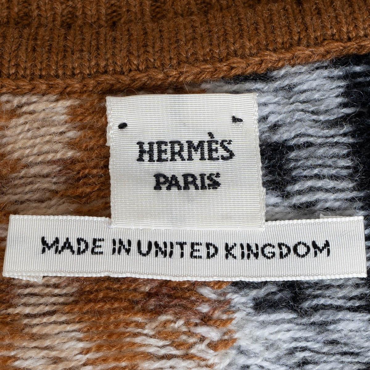 HERMES camel & navy cashmere 2019 HOUNDSTOOTH MOCK NECK Sweater 34 XS For Sale 4
