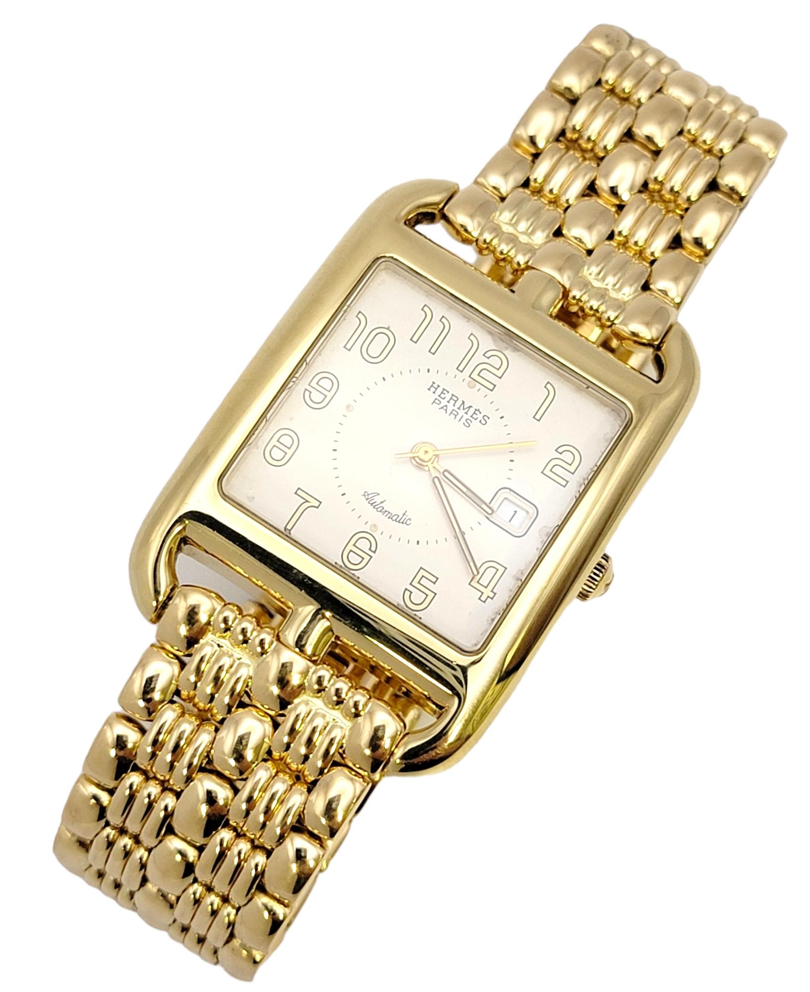 Montre-bracelet automatique Cape Cod d'Hermès en or jaune 18 carats avec boîtier rectangulaire de 31 mm Unisexe en vente