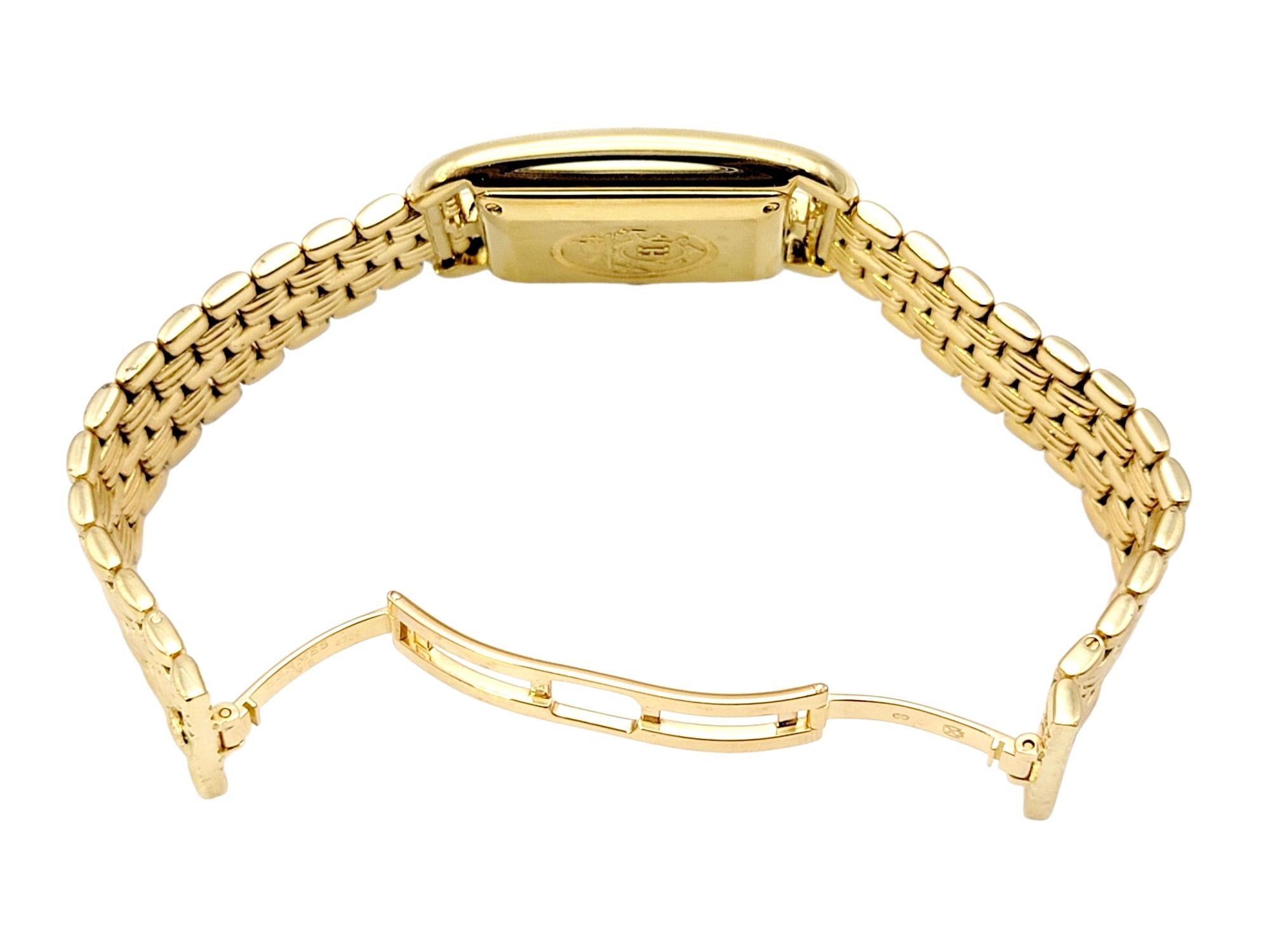 Montre-bracelet automatique Cape Cod d'Hermès en or jaune 18 carats avec boîtier rectangulaire de 31 mm en vente 2