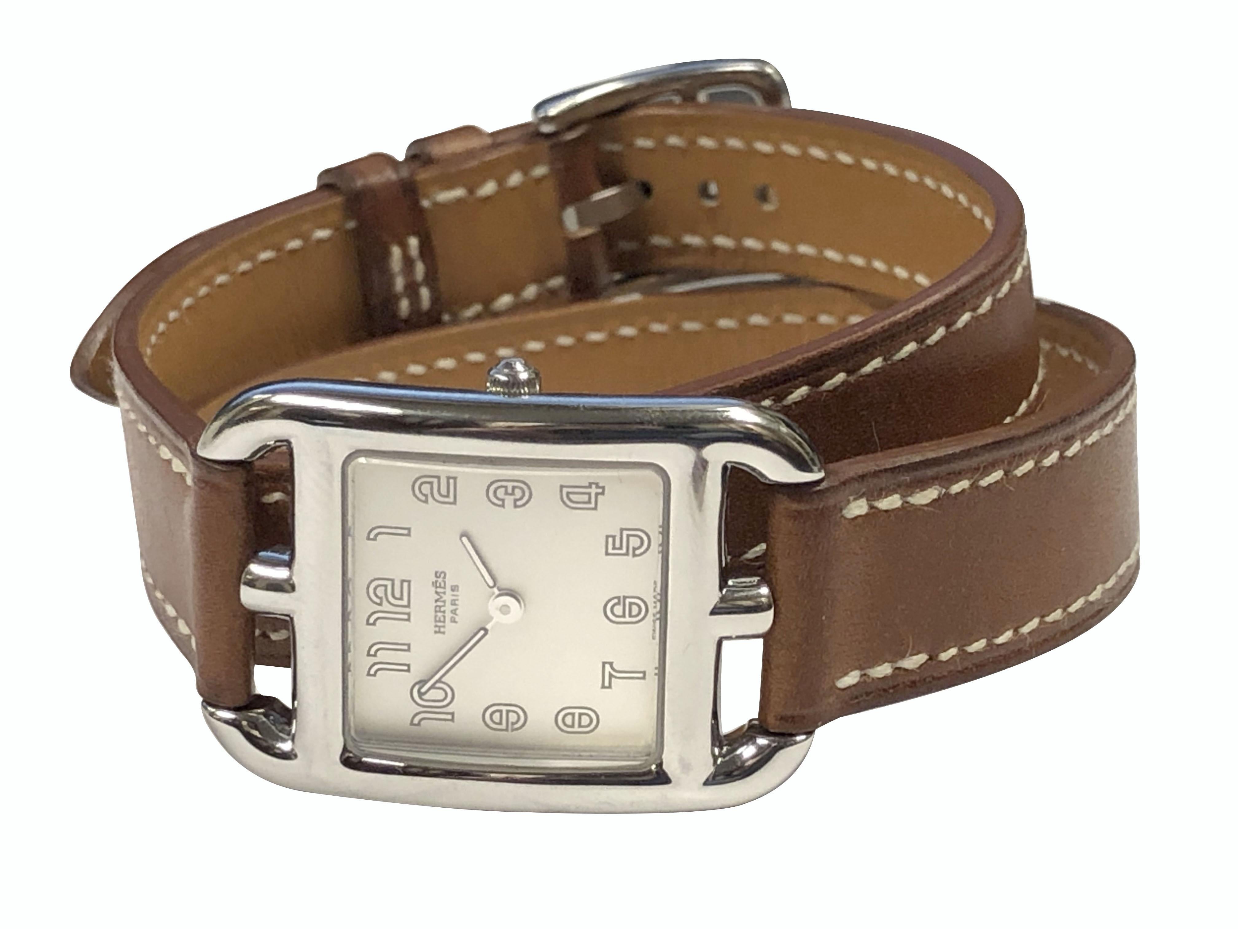 De las mujeres Hermes Cape Cod Reloj de pulsera de cuarzo para señora de acero con correa de doble vuelta en venta