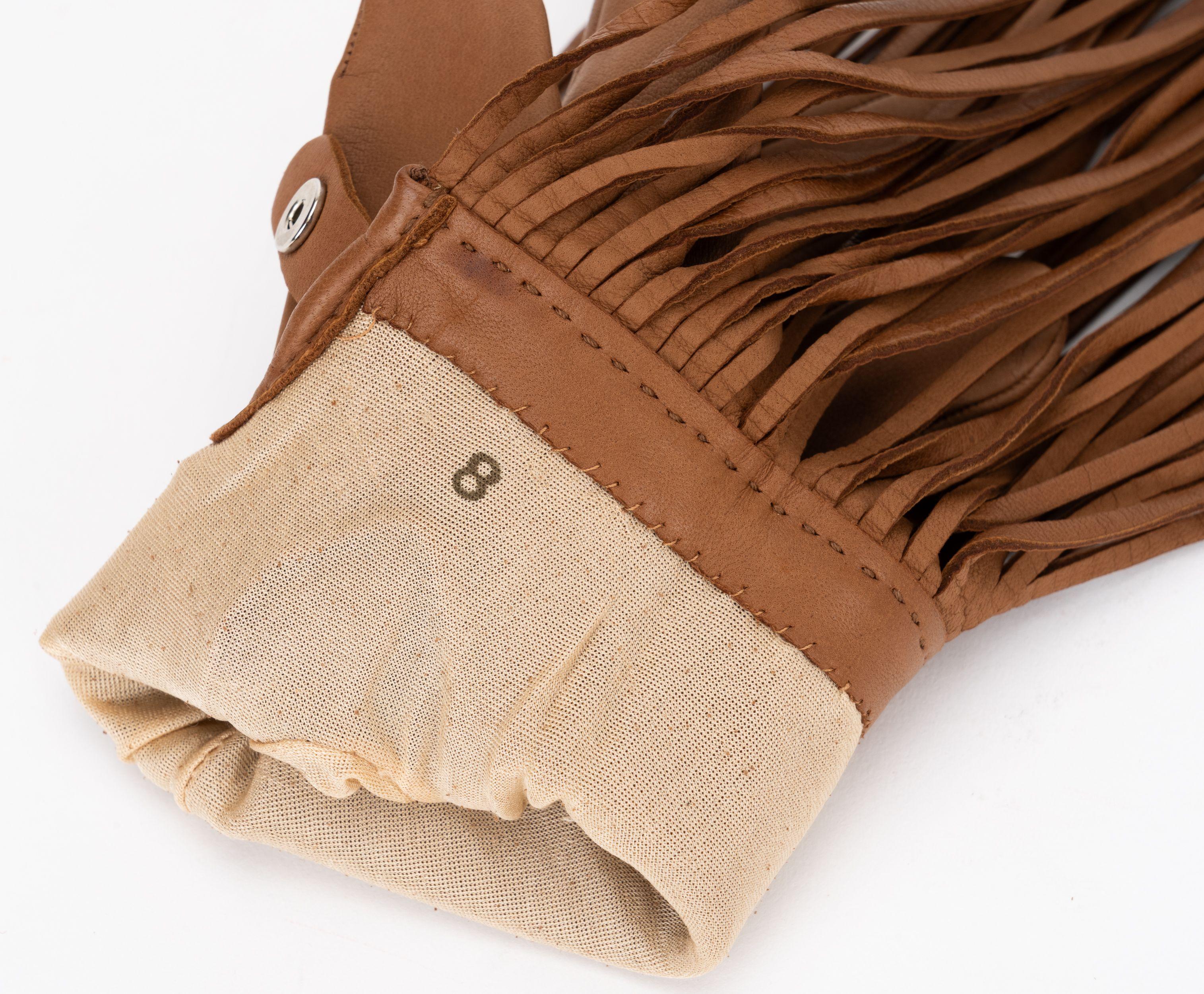 Hermès Caramel Lamb New Fringe Gloves In New Condition For Sale In West Hollywood, CA