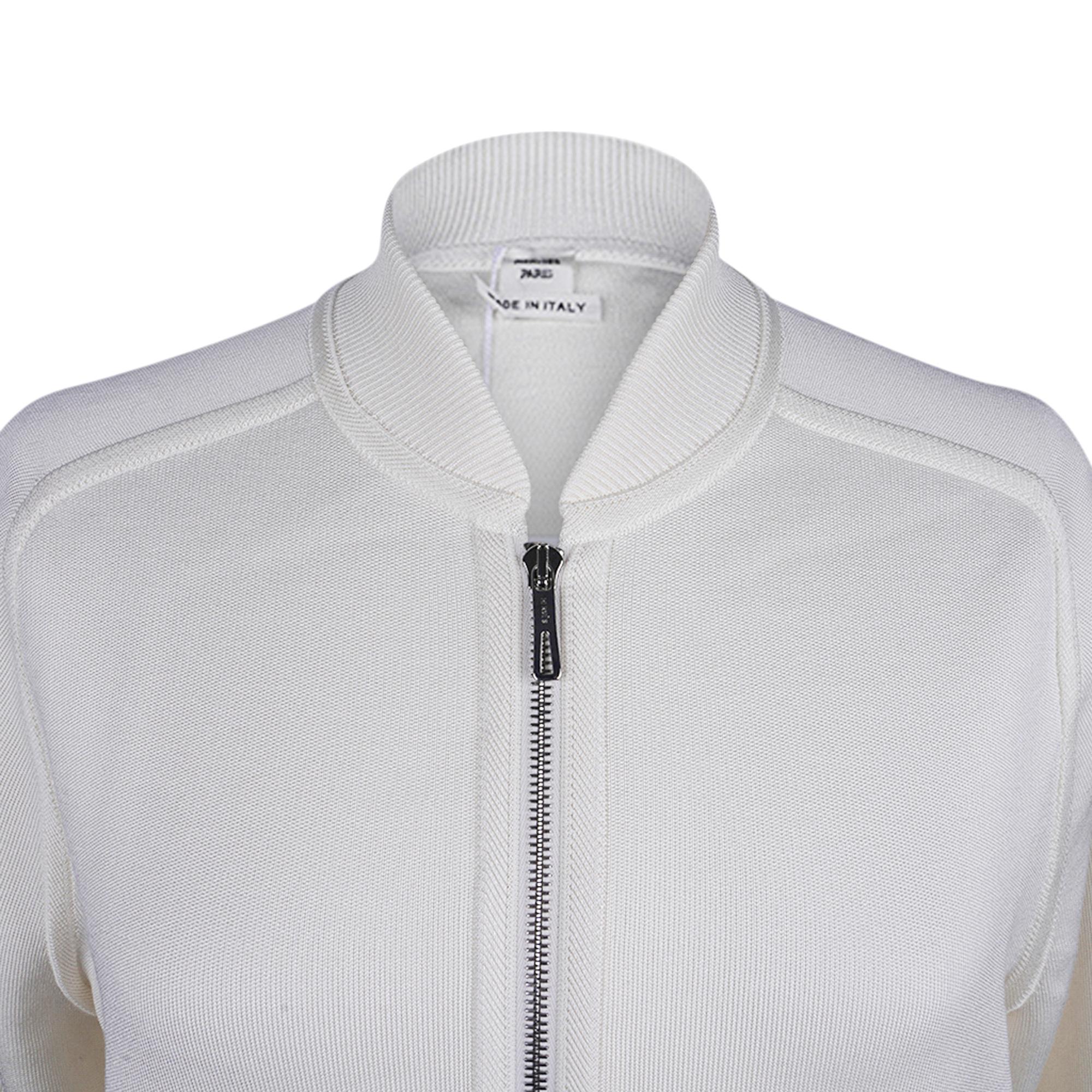 Gray Hermes Cardigan Zip Clic Clac Winter White Jacket 38 / 6 For Sale