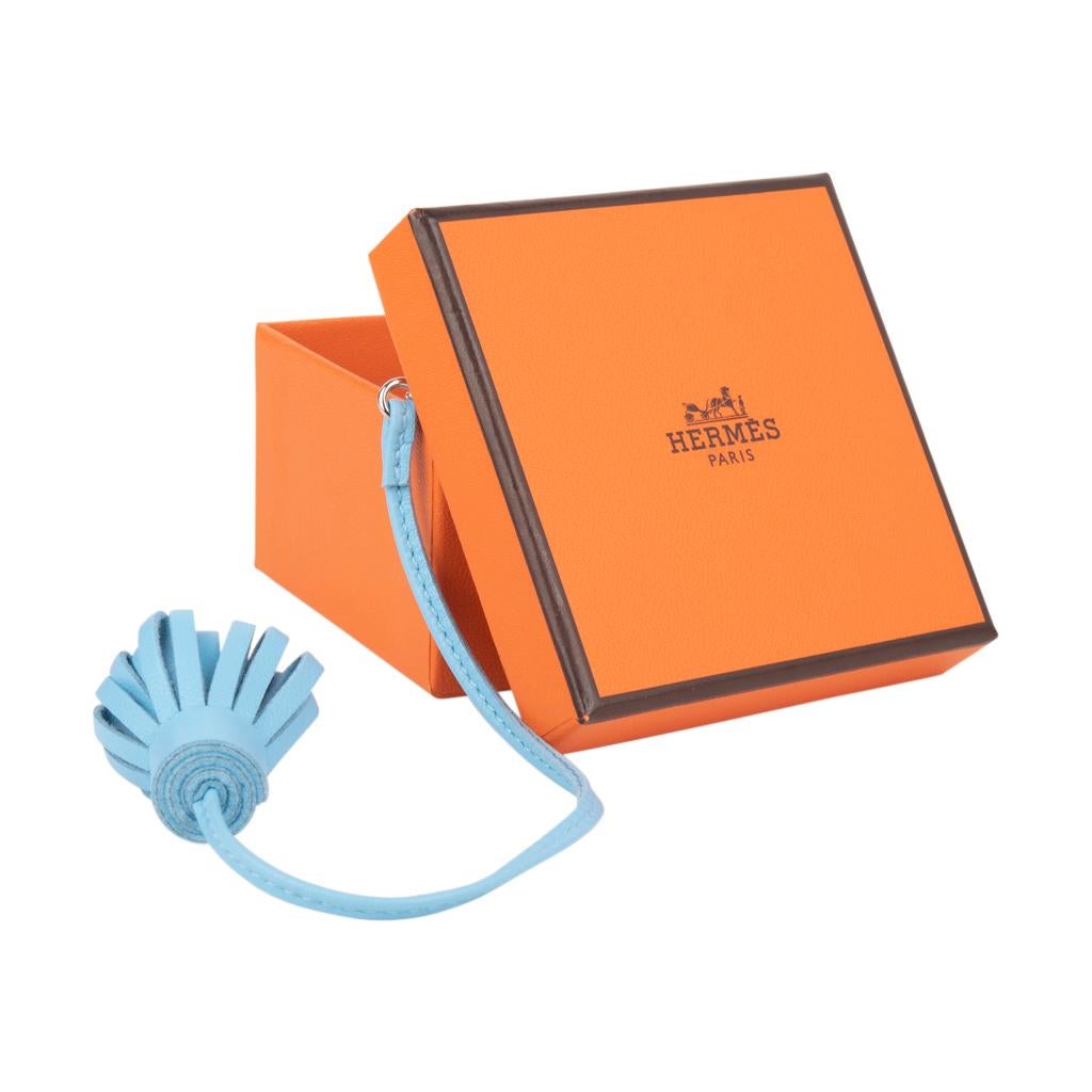 Guaranteed authentic coveted Hermes page marker bookmark features Blue Celeste Milo lambskin.
A charming companion for the Vision agenda or Ulysse PM notebook. 
Comes with Hermes box. 
New or Store Fresh Condition
final sale

SIZE: MEDIUM
LENGTH 