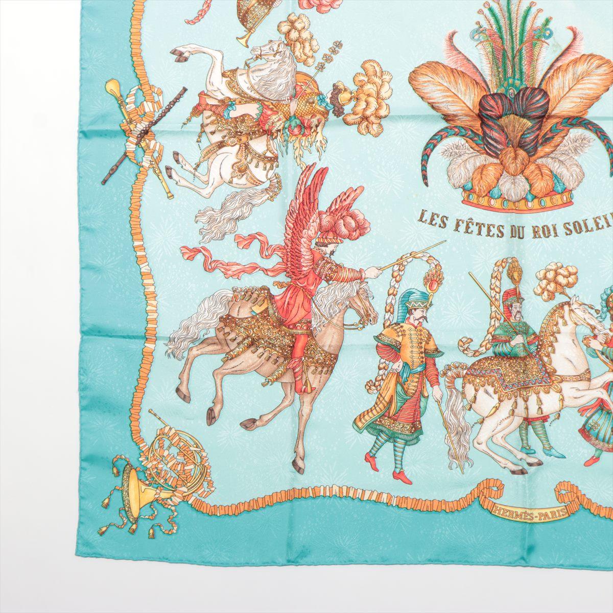 Hermès Carré 90 Les Fetes Du Roi Soleil Blue 1