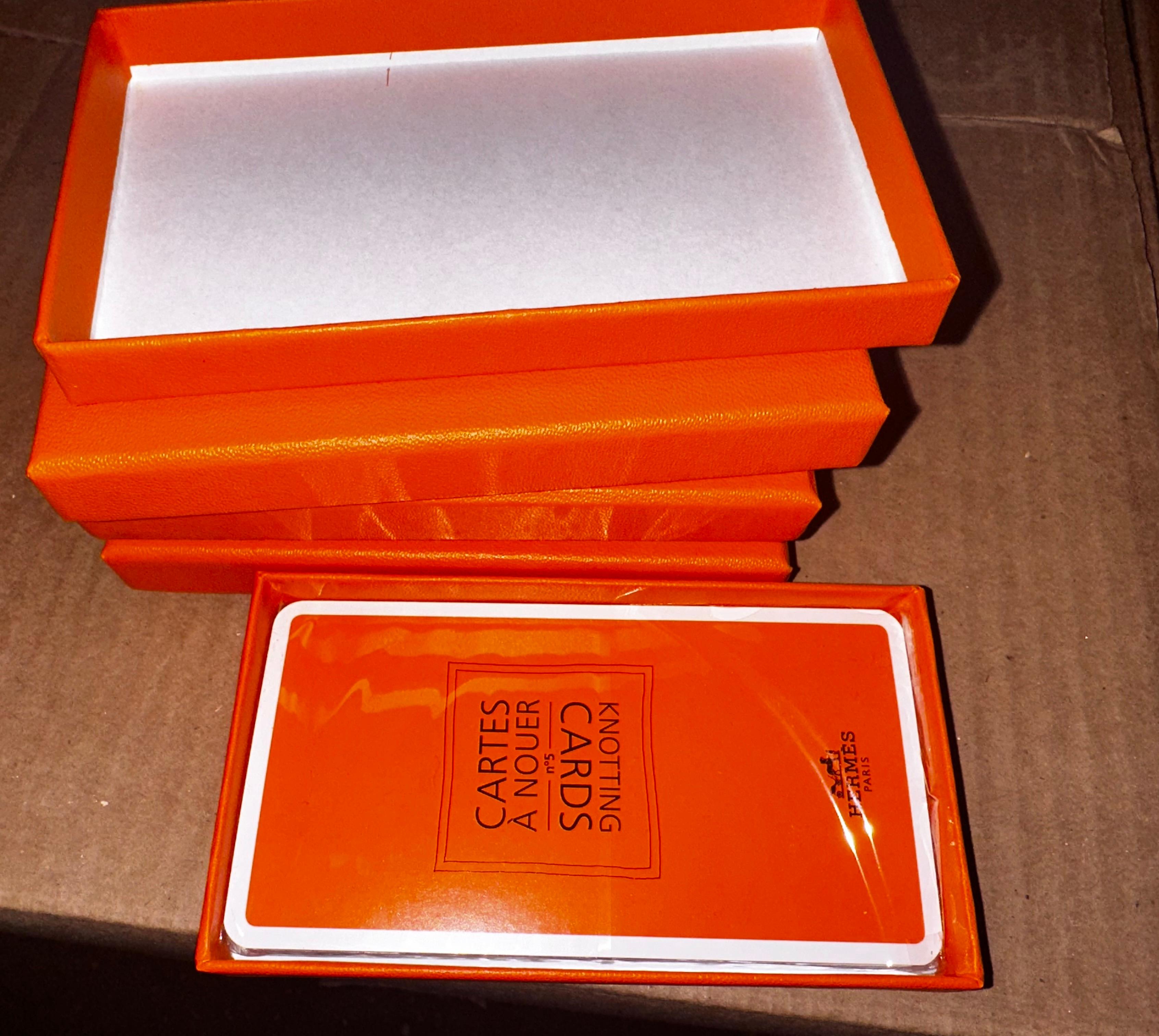 Hermés Cartes A Nouer, Set di carte per annodare le sciarpe, nuovo in scatola, Francia in vendita 3