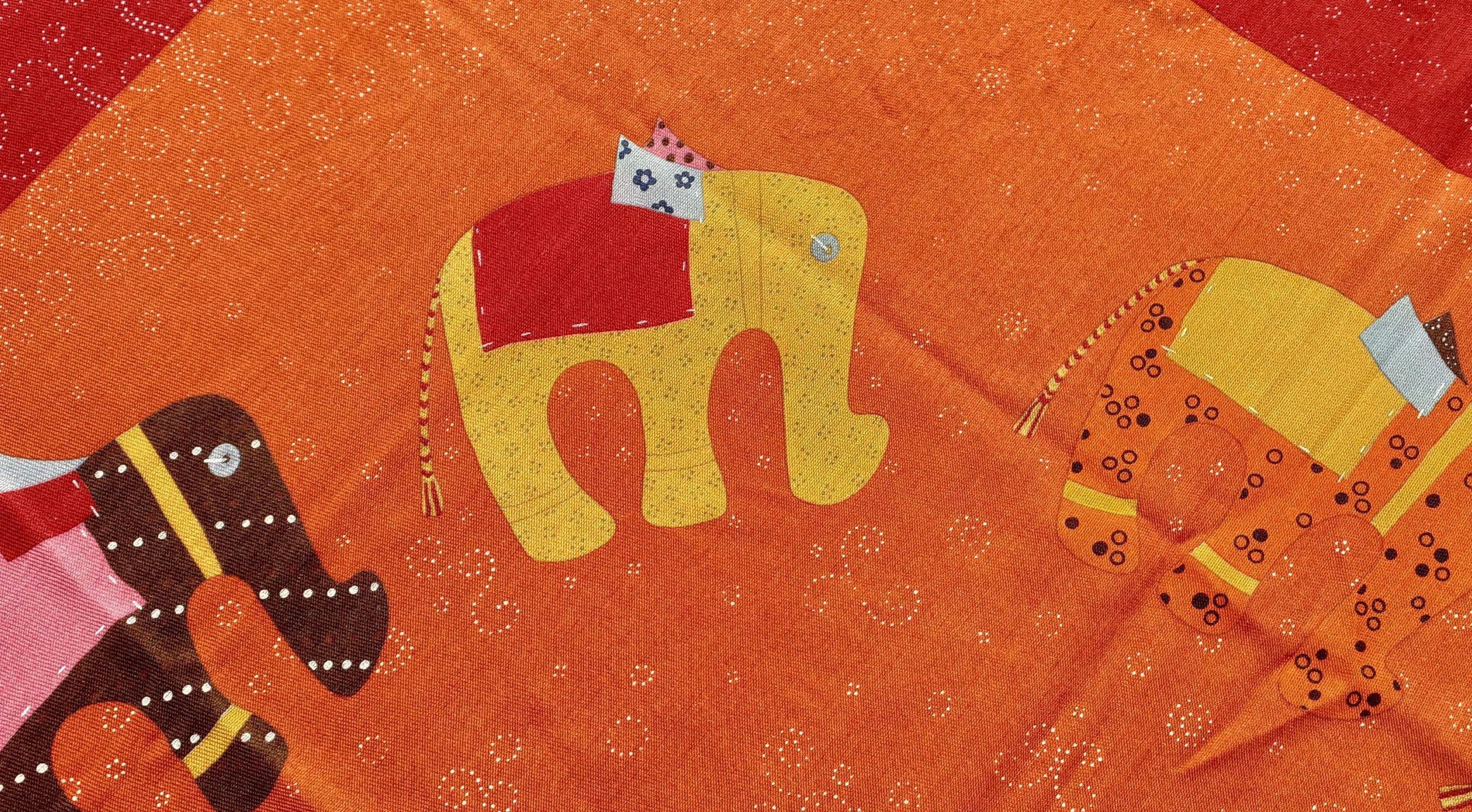 Hermès Cashmere and Silk Scarf La Ronde des Elephants Orange Pink 67 cm In New Condition In Corcoué Sur Logne, Loire-Atlantique