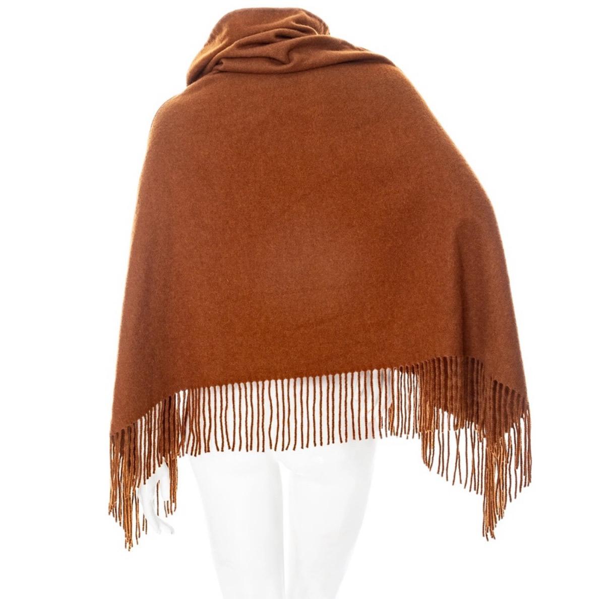 Hermes Cashmere Cowl Neck Fringe Detail Poncho Sweater In Good Condition For Sale In Woodland Hills, CA