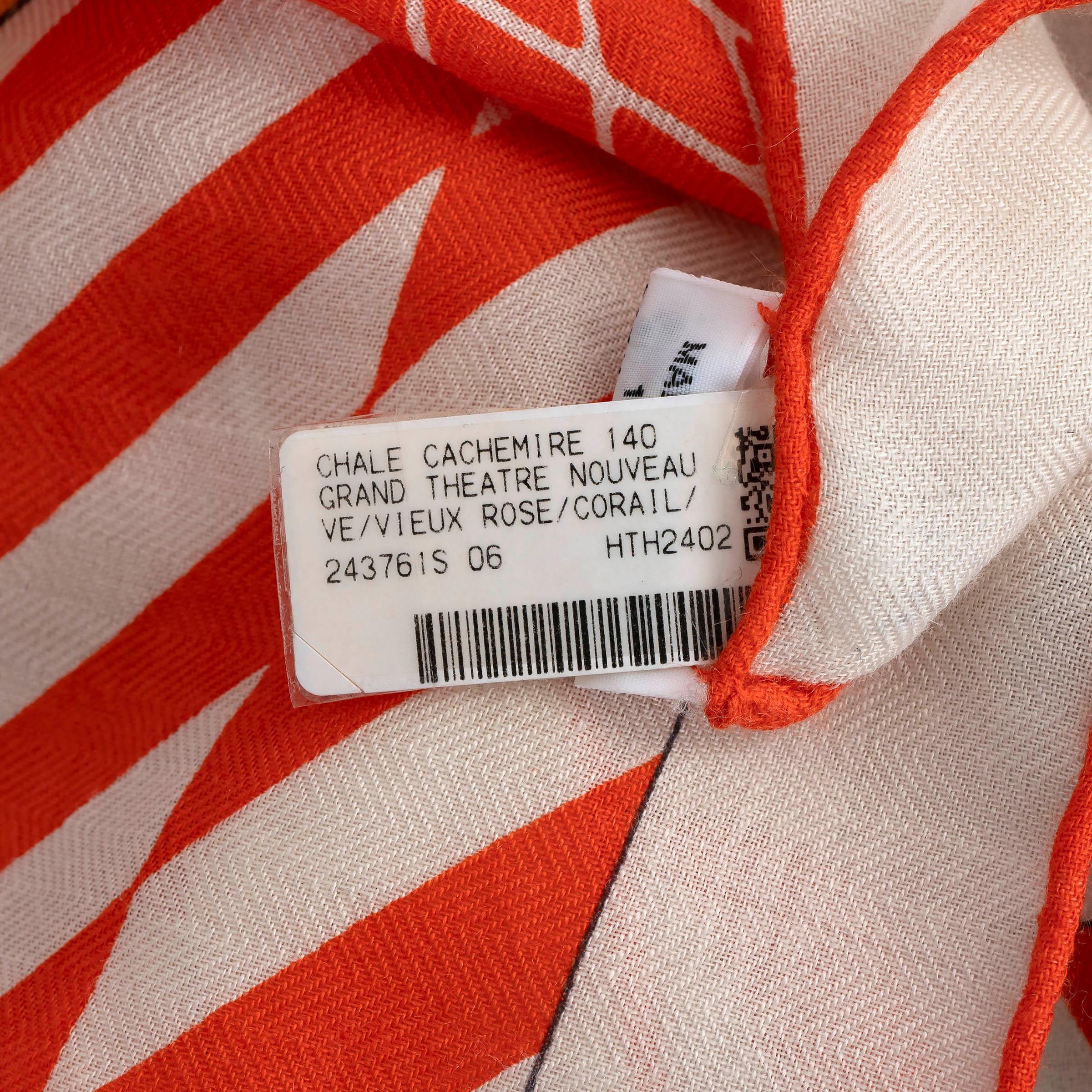 HERMES cachemire GRAND THEATRE NOUVEAU 140 Echarpe châle Vieux Rose Corail Vermillo 1
