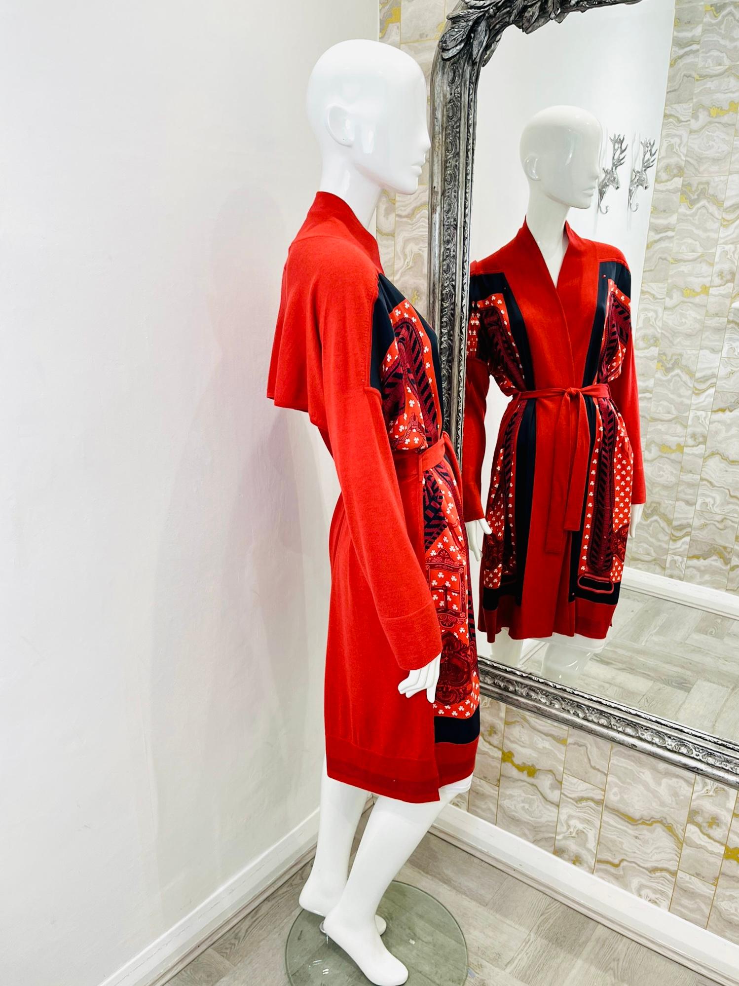 Red Hermes Cashmere & Silk Cardi/Coat Twillaine Boucles Et Galons Du Tsa For Sale
