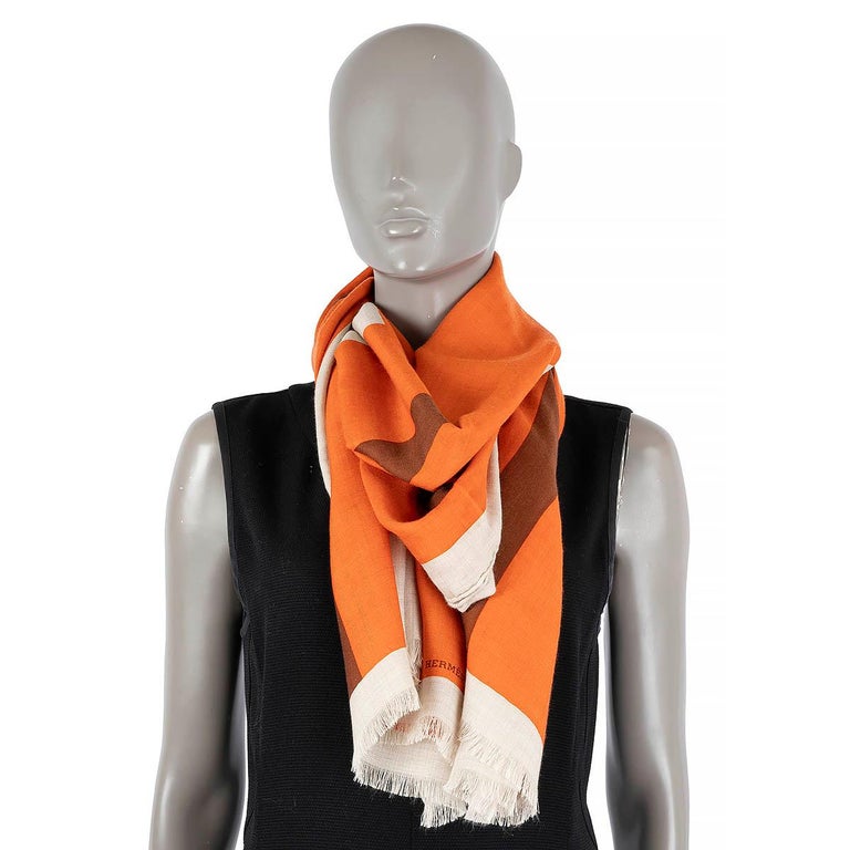 HERMÈS Écharpe Étole H en cachemire et soie orange, Caramel