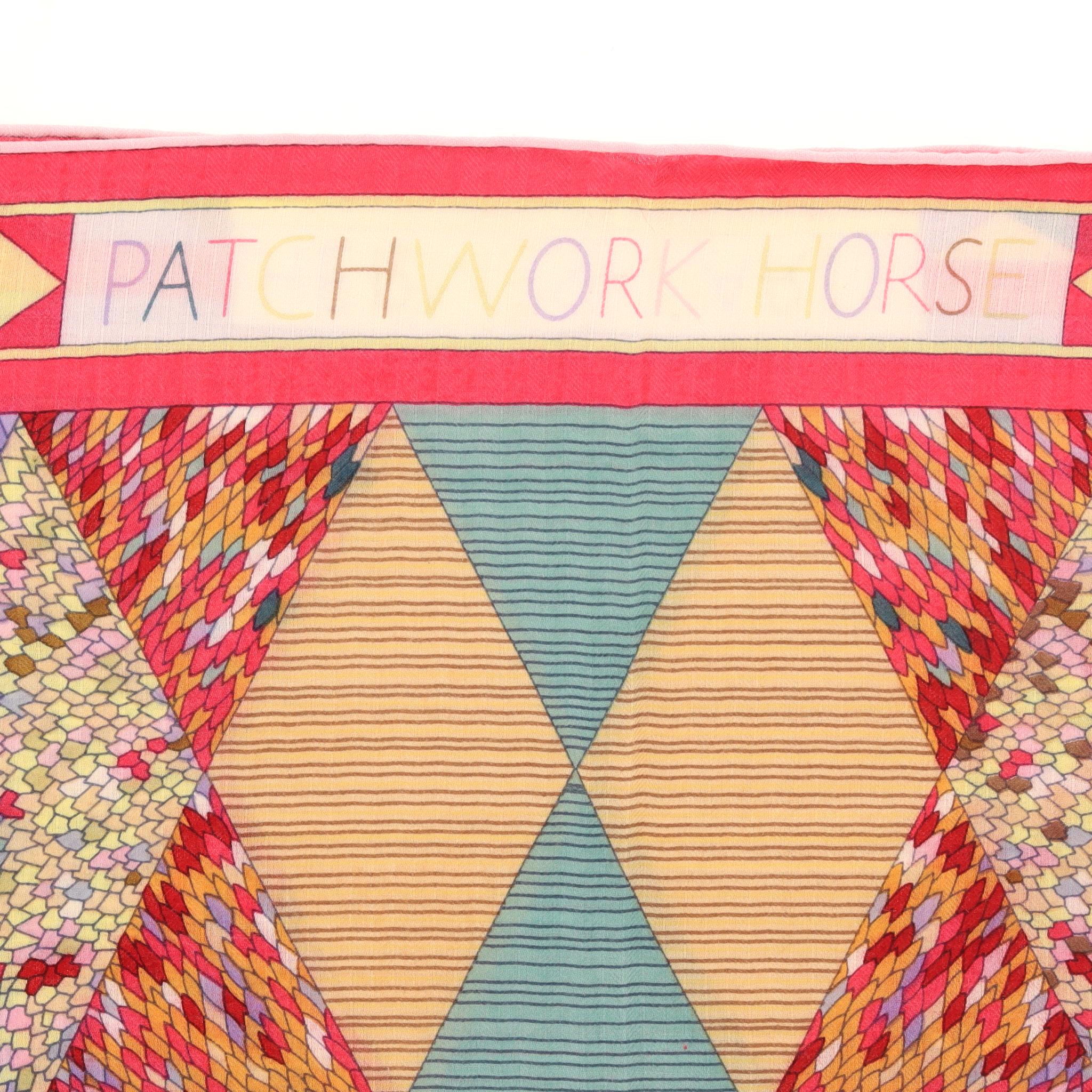 Chal Hermès Cachemira y Seda Patchwork Caballo 140 Por Nigel Peake en Excelente estado para la venta en London, GB