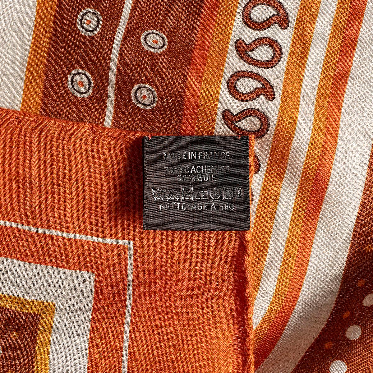 HERMES cashmere silk SELLE DE DIGNITAIRE BANDANA 140 Scarf Orange Roux Naturel For Sale 2