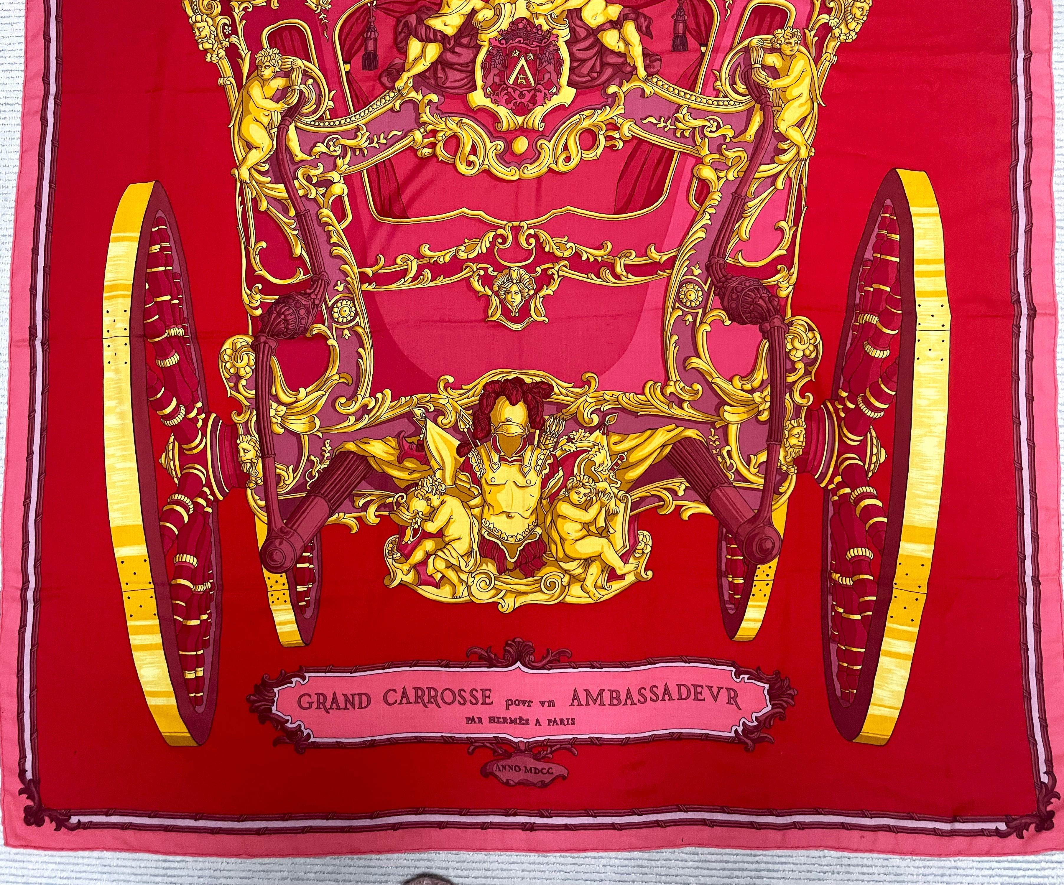 HERMES CASHMERE/SILK SHAWEL 130 x 130 cm 'GRAND CARROSSE PAR HERMES A PARIS' For Sale 4