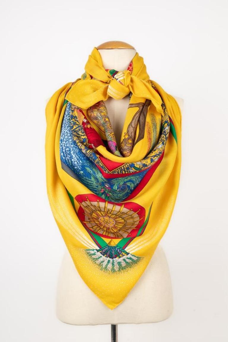 Arancia Stola in cashmere di Hermès con il tema dei fuochi d'artificio, 1993 in vendita