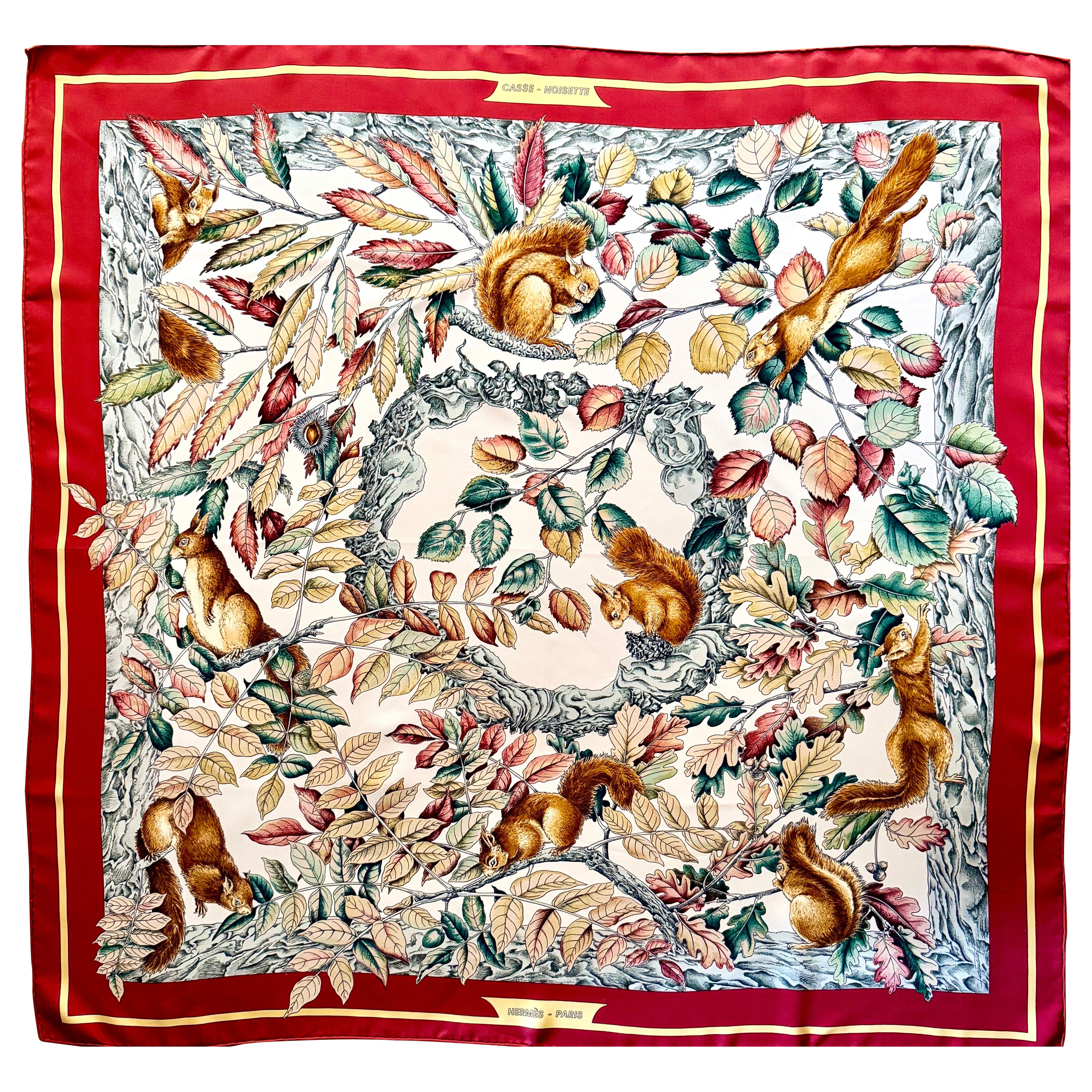 HERMÈS CASSE-NOISETTE Seidenschal 1997 entworfen von Antoine de Jacquelot