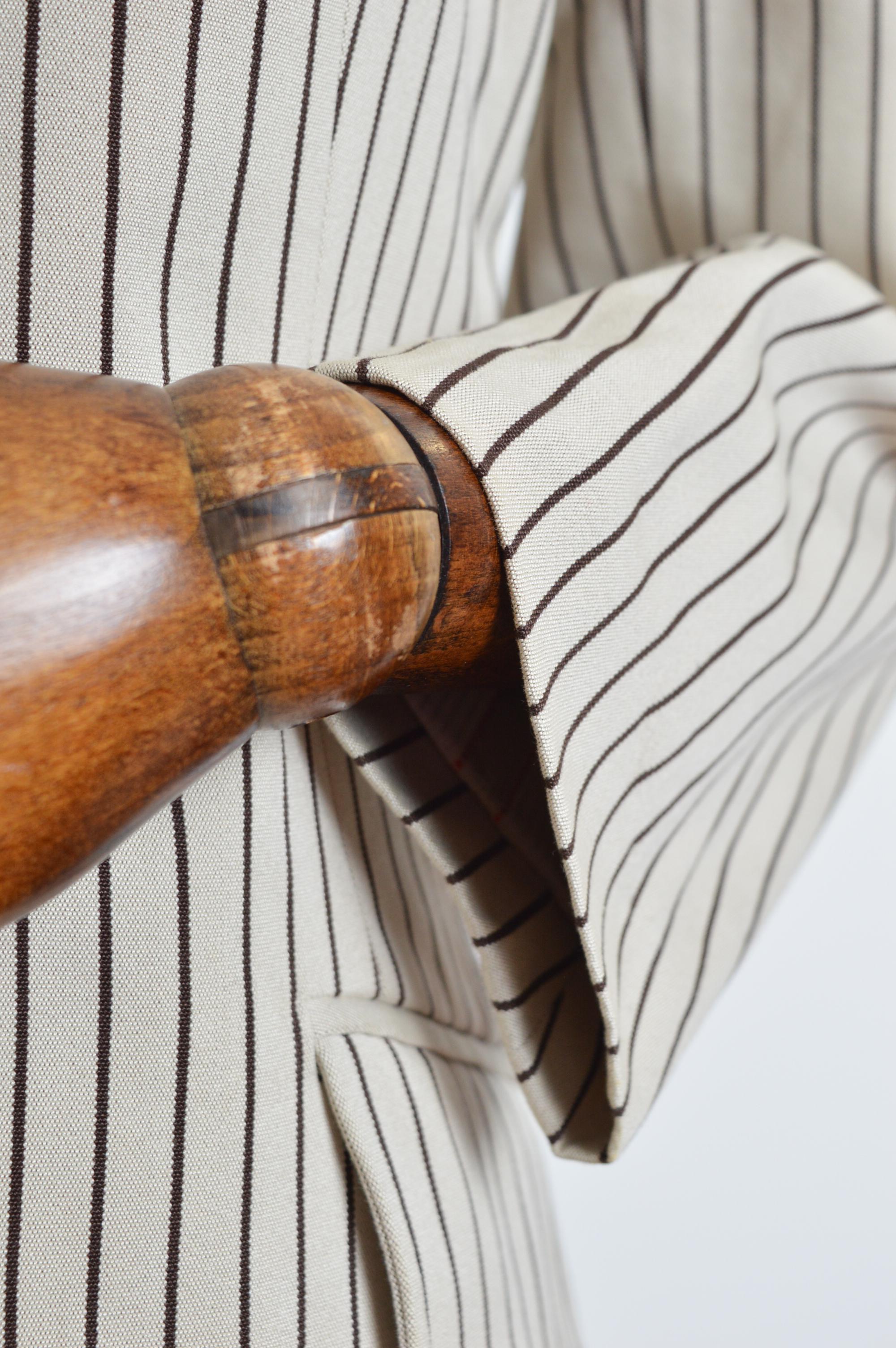 Hermés Casual Ticking stripe Blazer Ivory & Black- Vintage Jacket For Sale 6