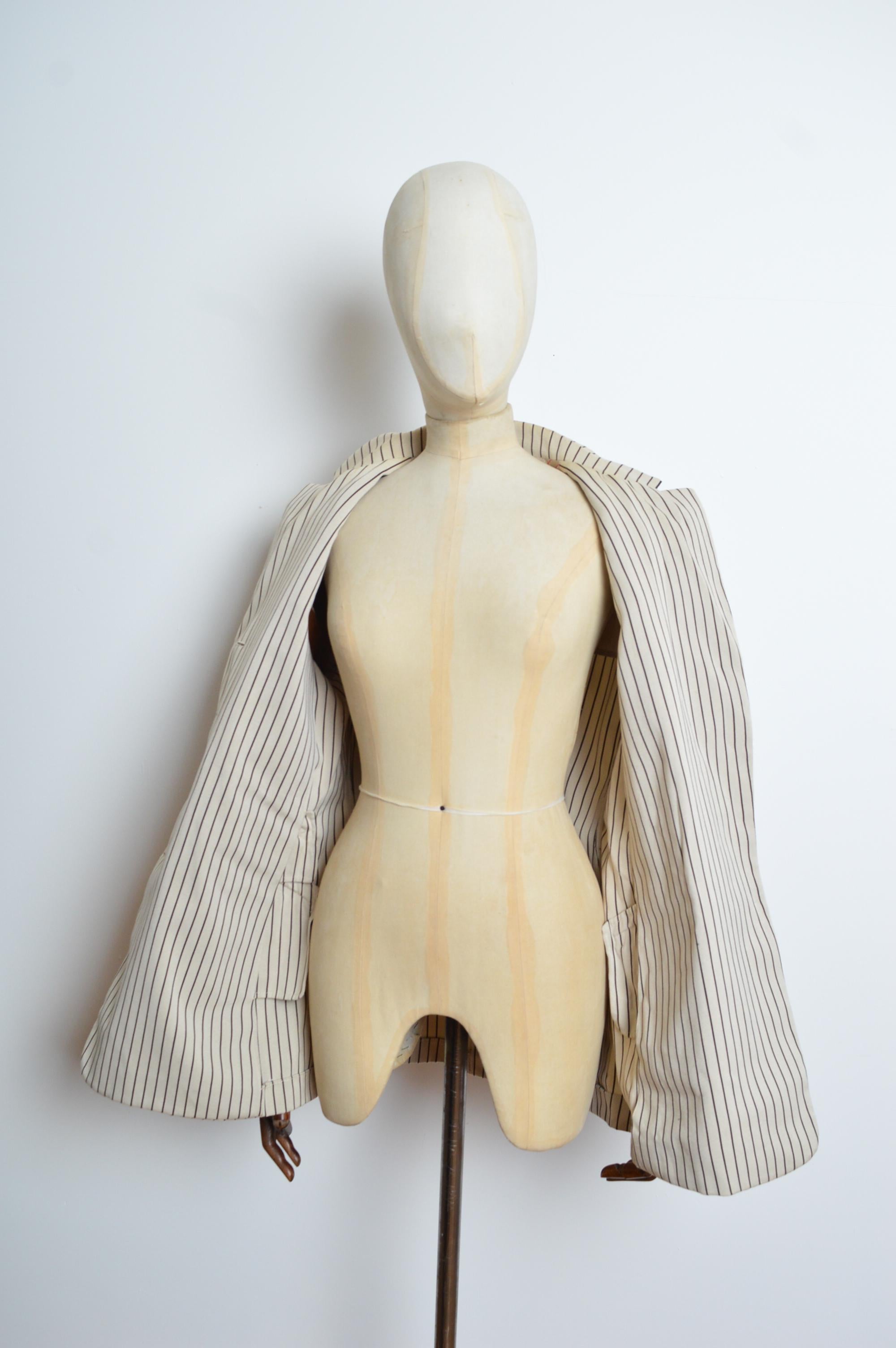 Hermés Casual Ticking stripe Blazer Ivory & Black- Vintage Jacket For Sale 13