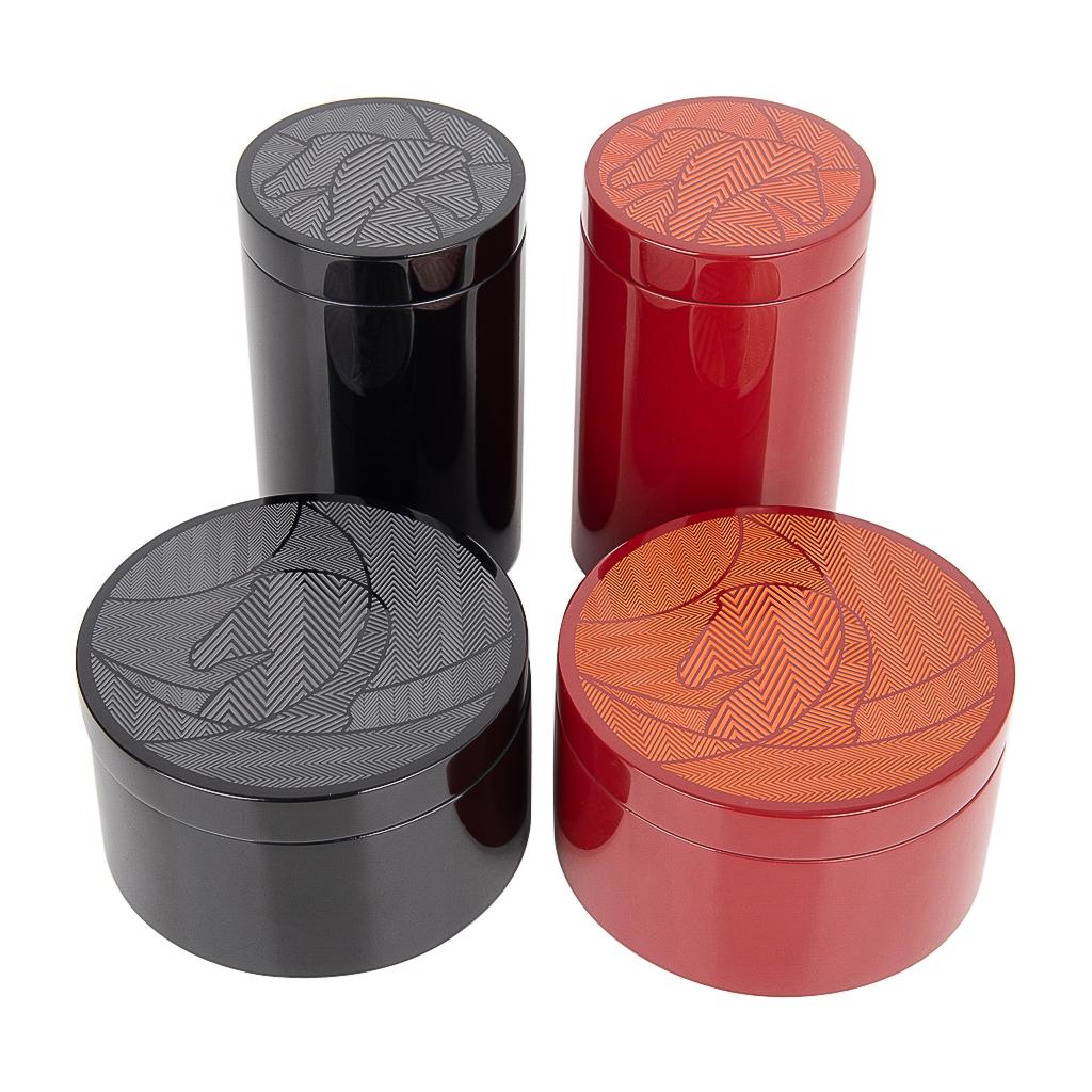 Hermes Cavalli Scatola laccata Coperchio inciso in nero Coperchio inciso in legno in vendita 6