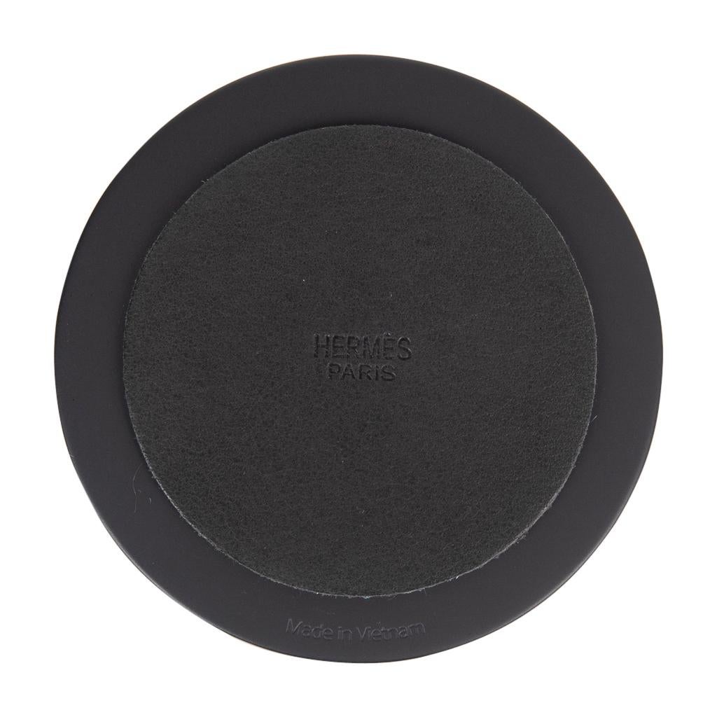 Hermes Cavalli Scatola laccata Coperchio inciso in nero Coperchio inciso in legno in vendita 4
