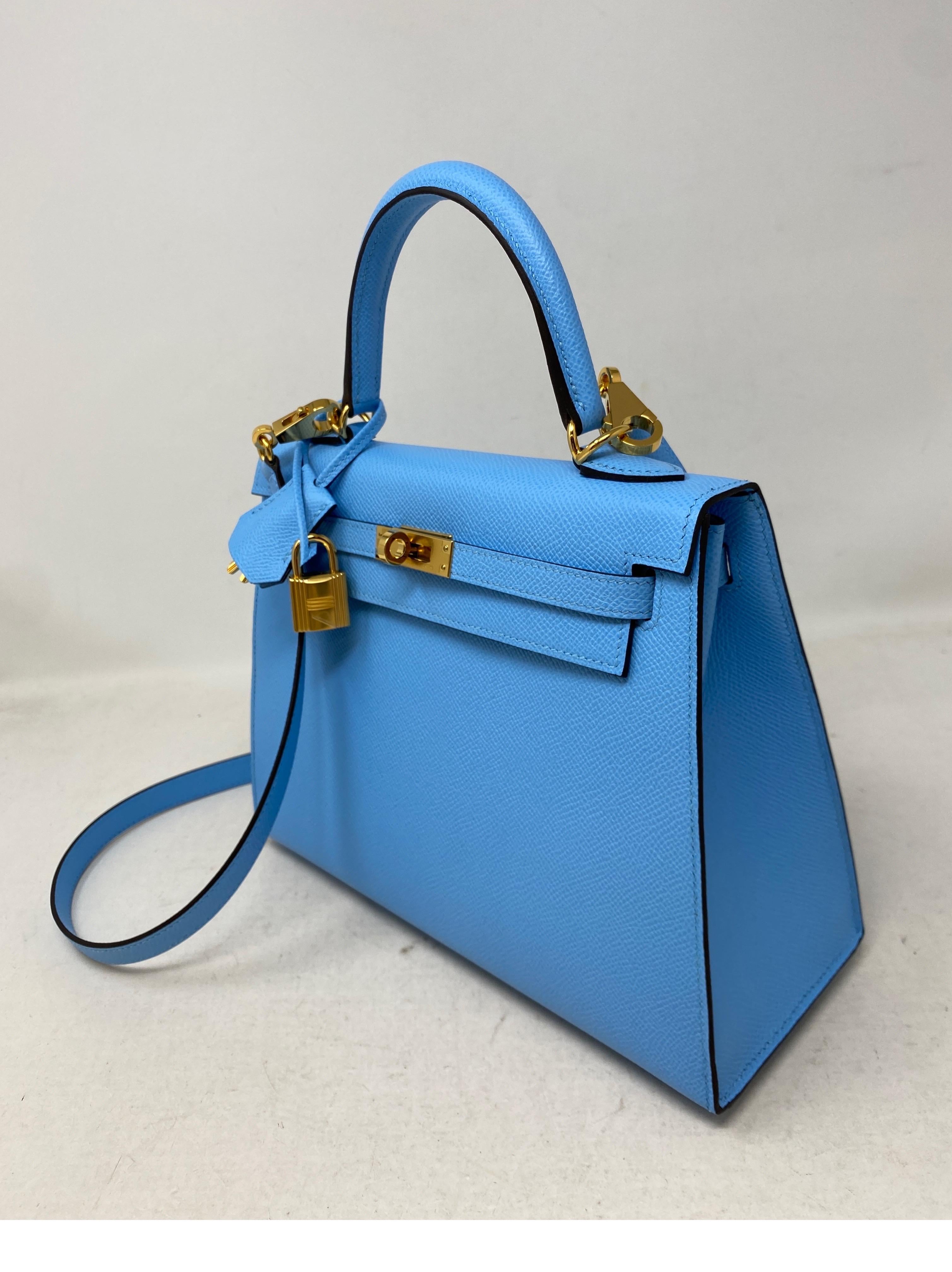 Hermes Celeste Kelly 25 Bag  In New Condition In Athens, GA