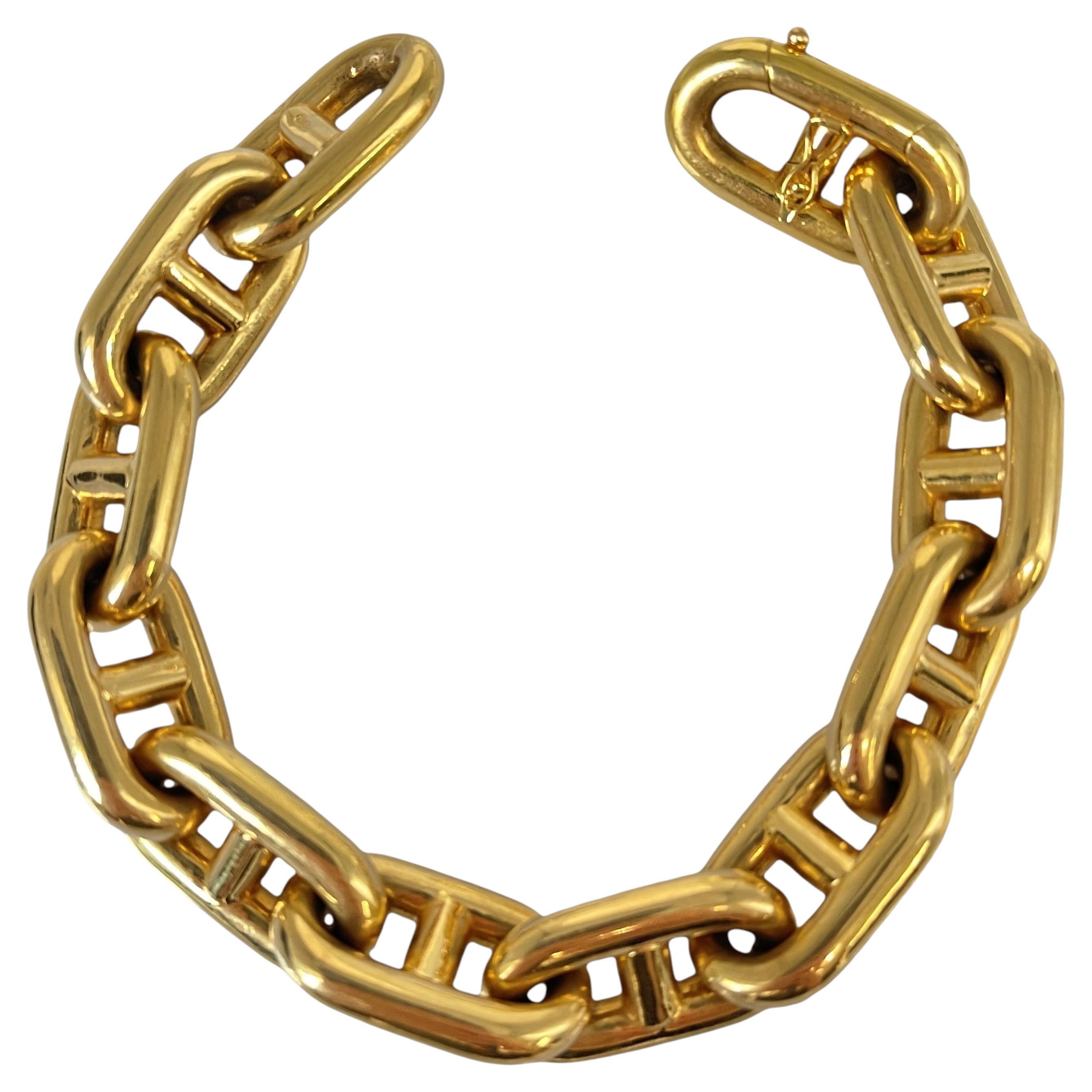Does Hermès sell real gold?