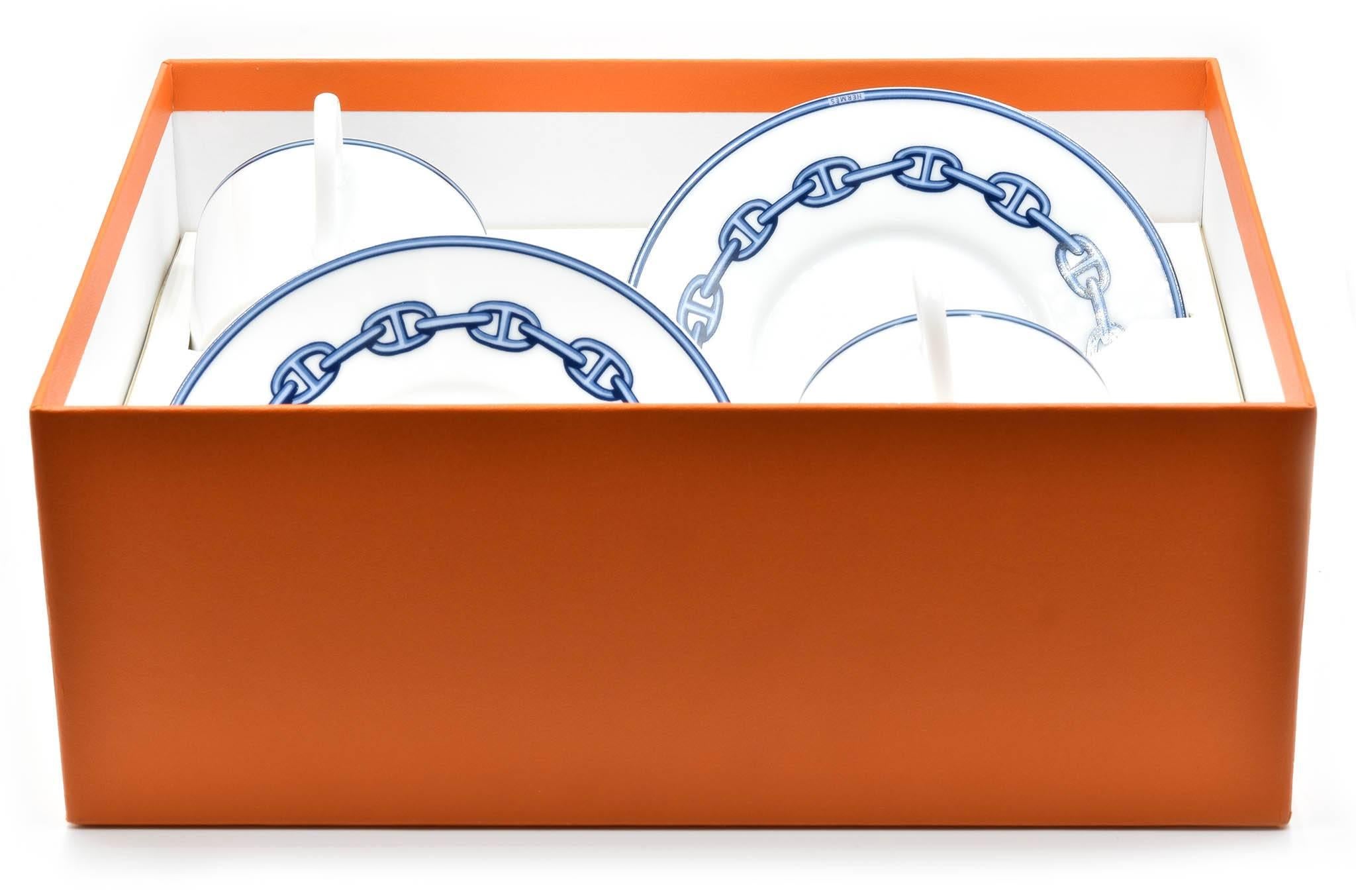 Women's or Men's Hermes Chaine D’Ancre Porcelain Cup and Plate Set