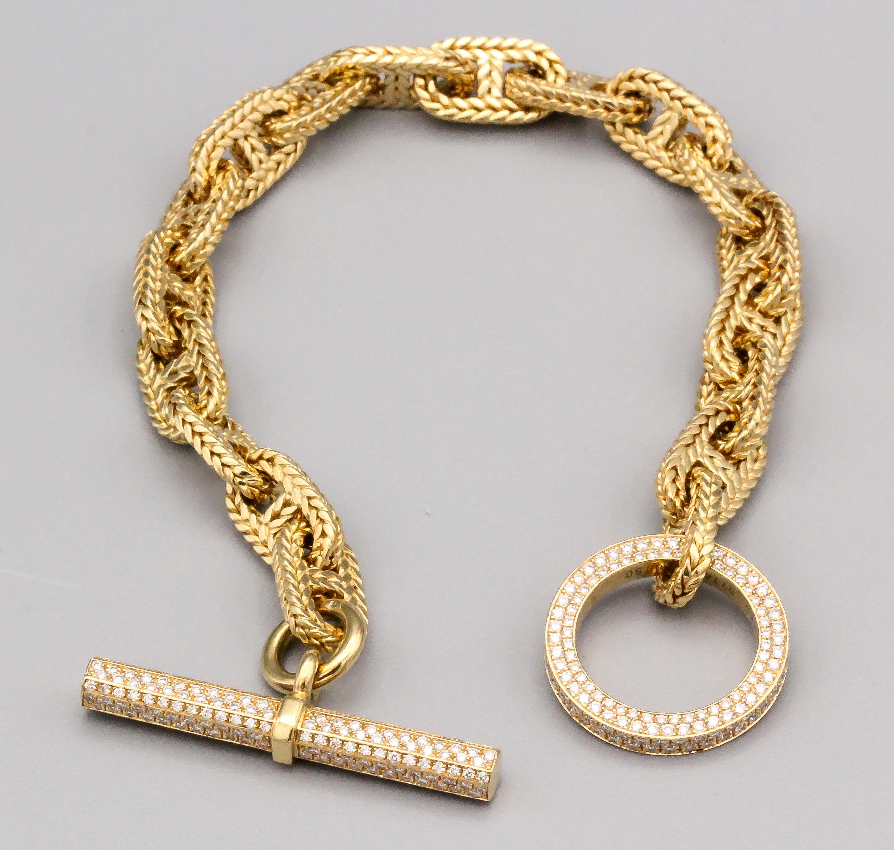 Very rare and fine diamond and 18K gold toggle link necklace from the 