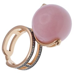 Hermes Chandra Bague en or rose 18 carats en forme de boule d'opale rose et diamants