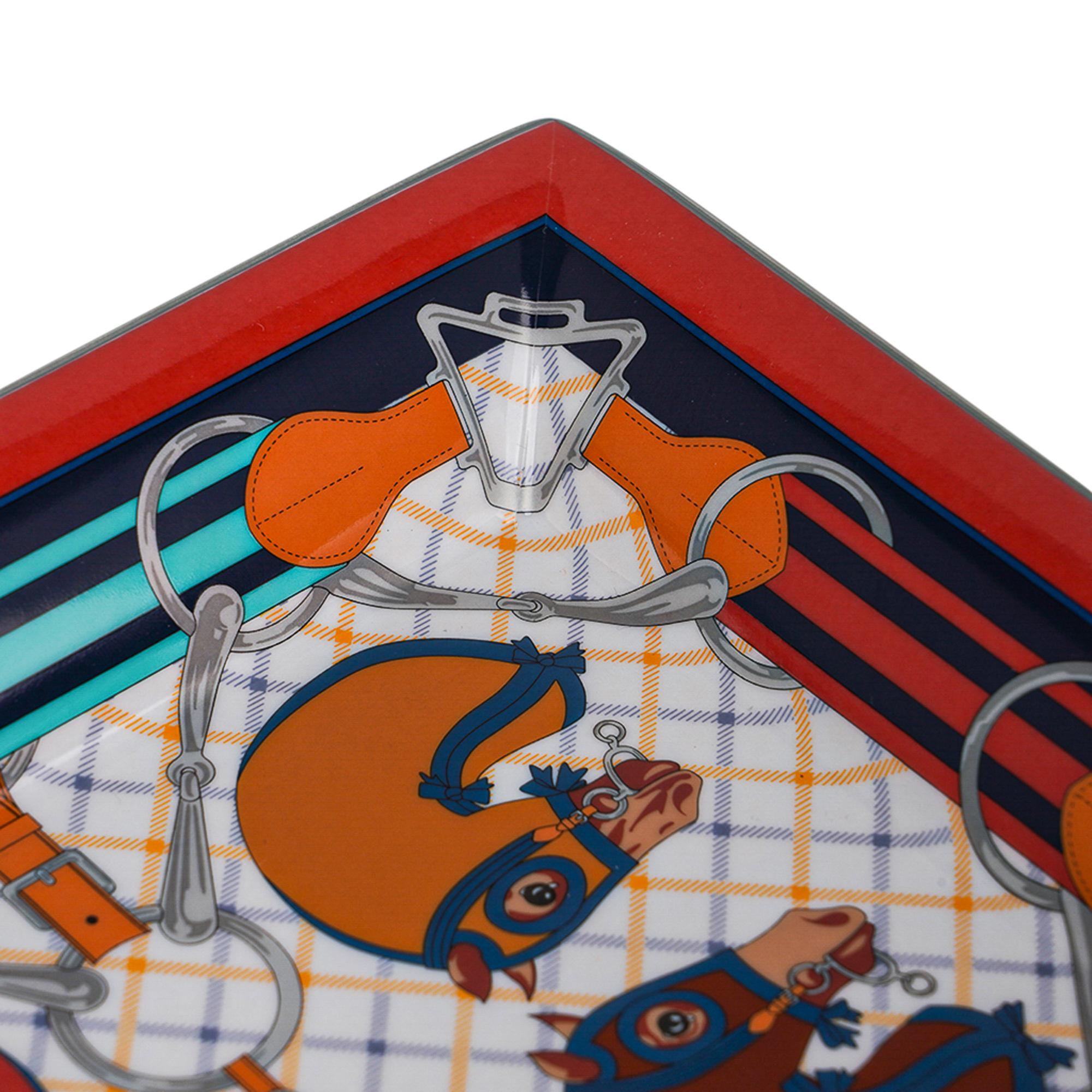 Hermes Change Tray Tatersale Multicolore Porcelain Hand Painted Trim New w/ Box In New Condition For Sale In Miami, FL