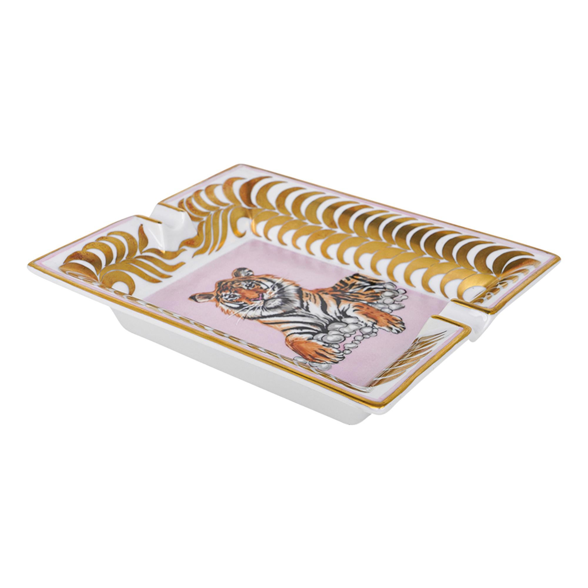 Women's or Men's Hermes Change Tray Tigre Royal Or / Rose Hand Painted New w/ Box For Sale